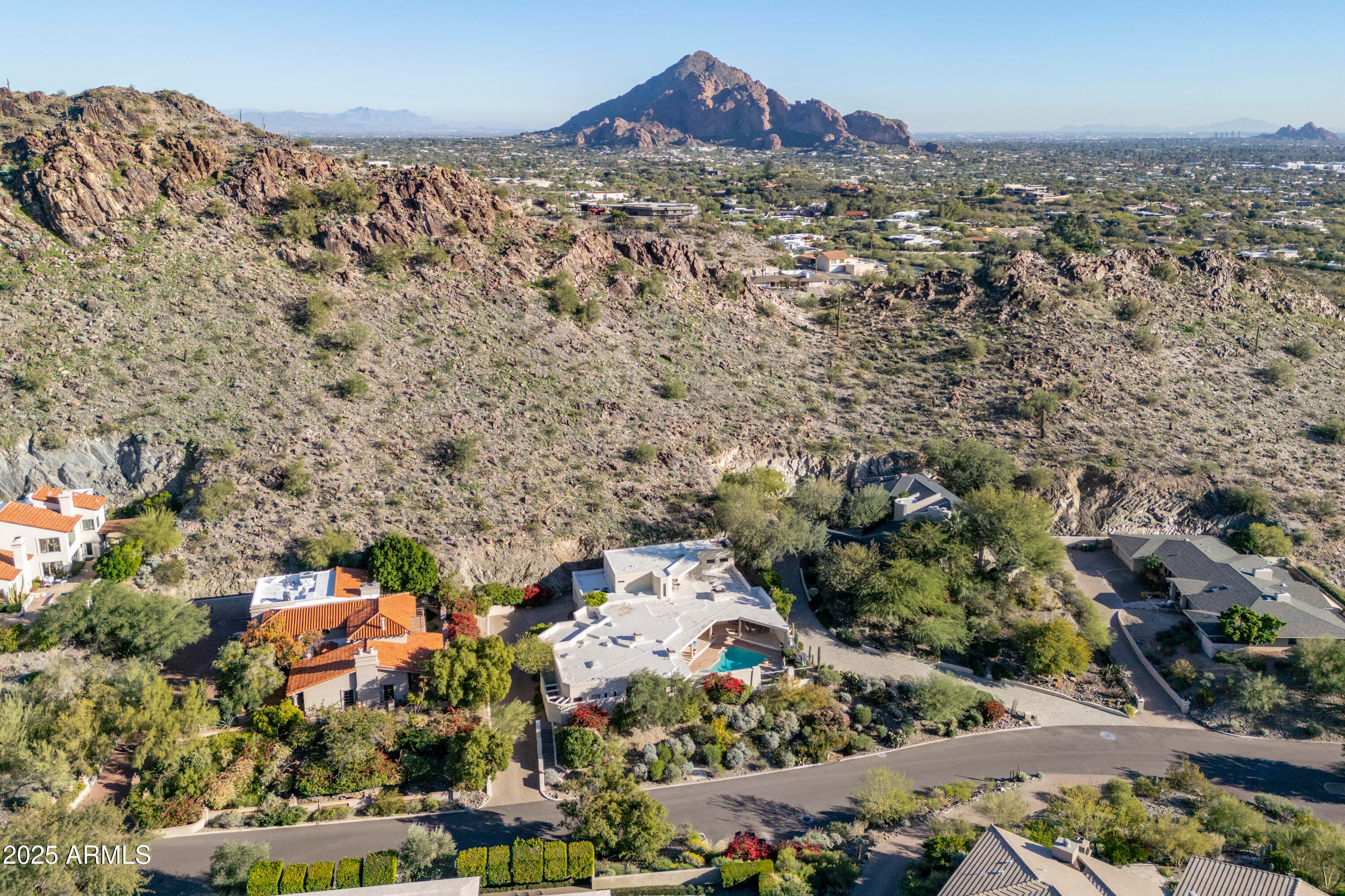 3500 E Lincoln Dr 17 — photo 2