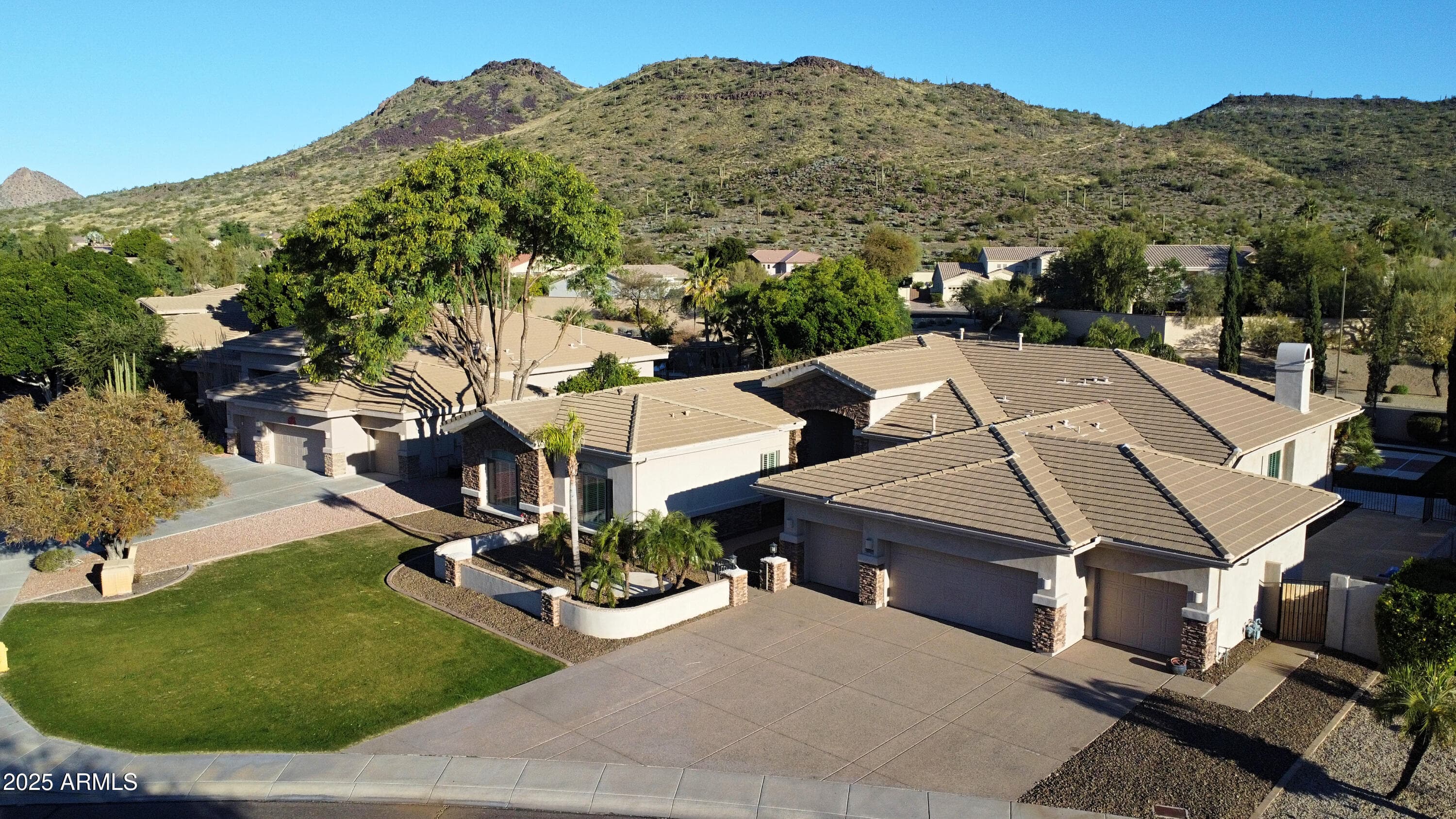 25817 N Lawler Loop — photo 1