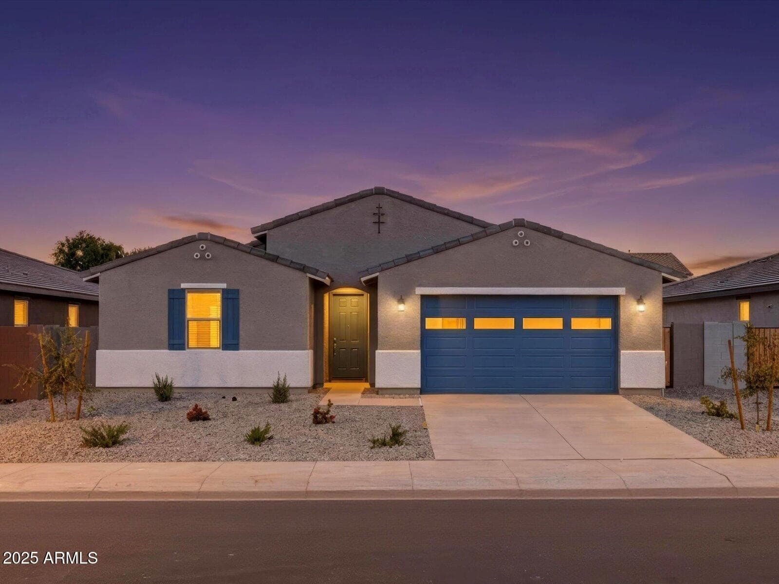 37292 W Parador Ln — photo 1