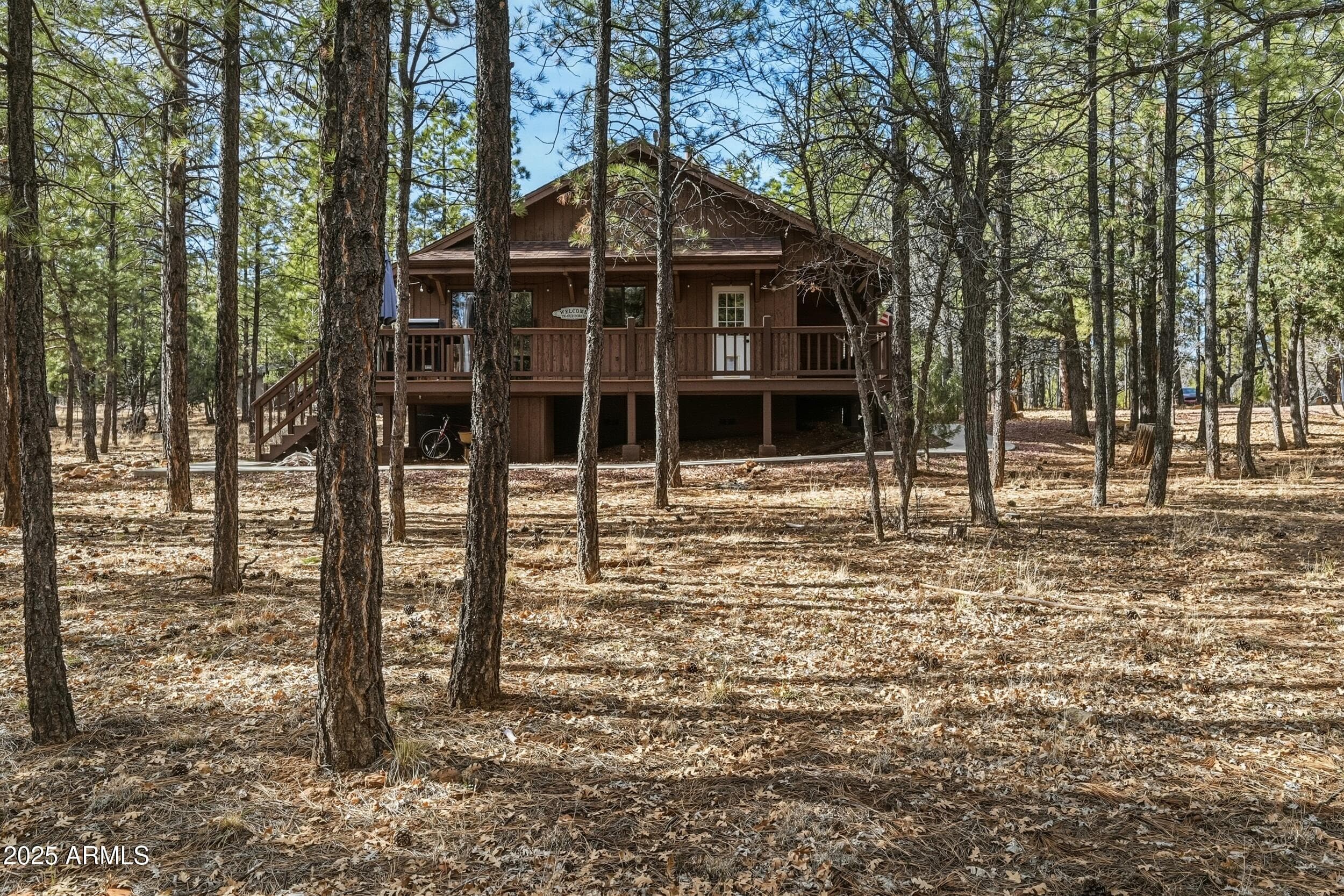 2768 Apache Dr — photo 1