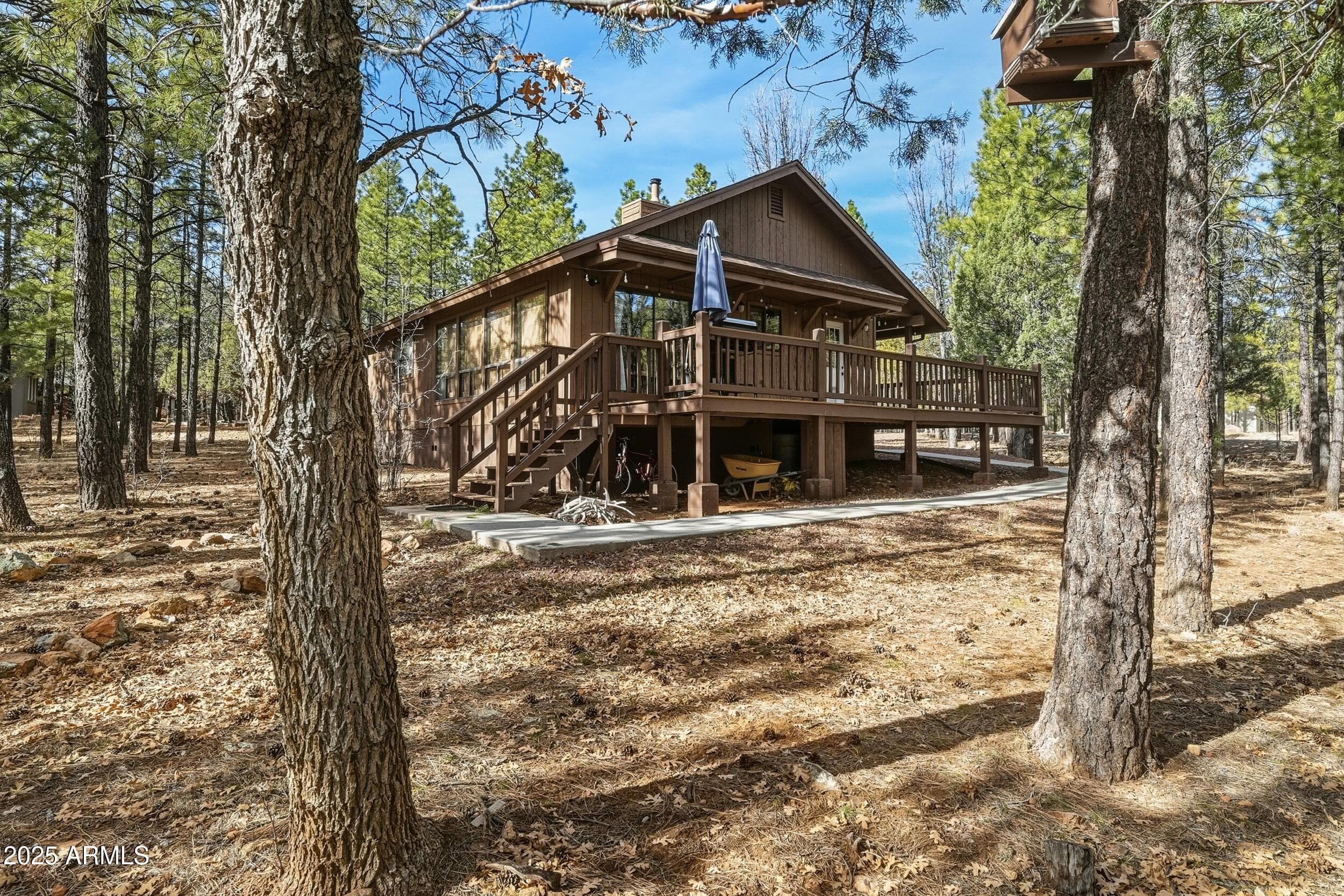 2768 Apache Dr — photo 2