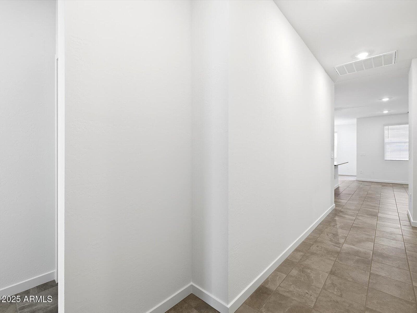 19395 N BARANO DR - Photo 2