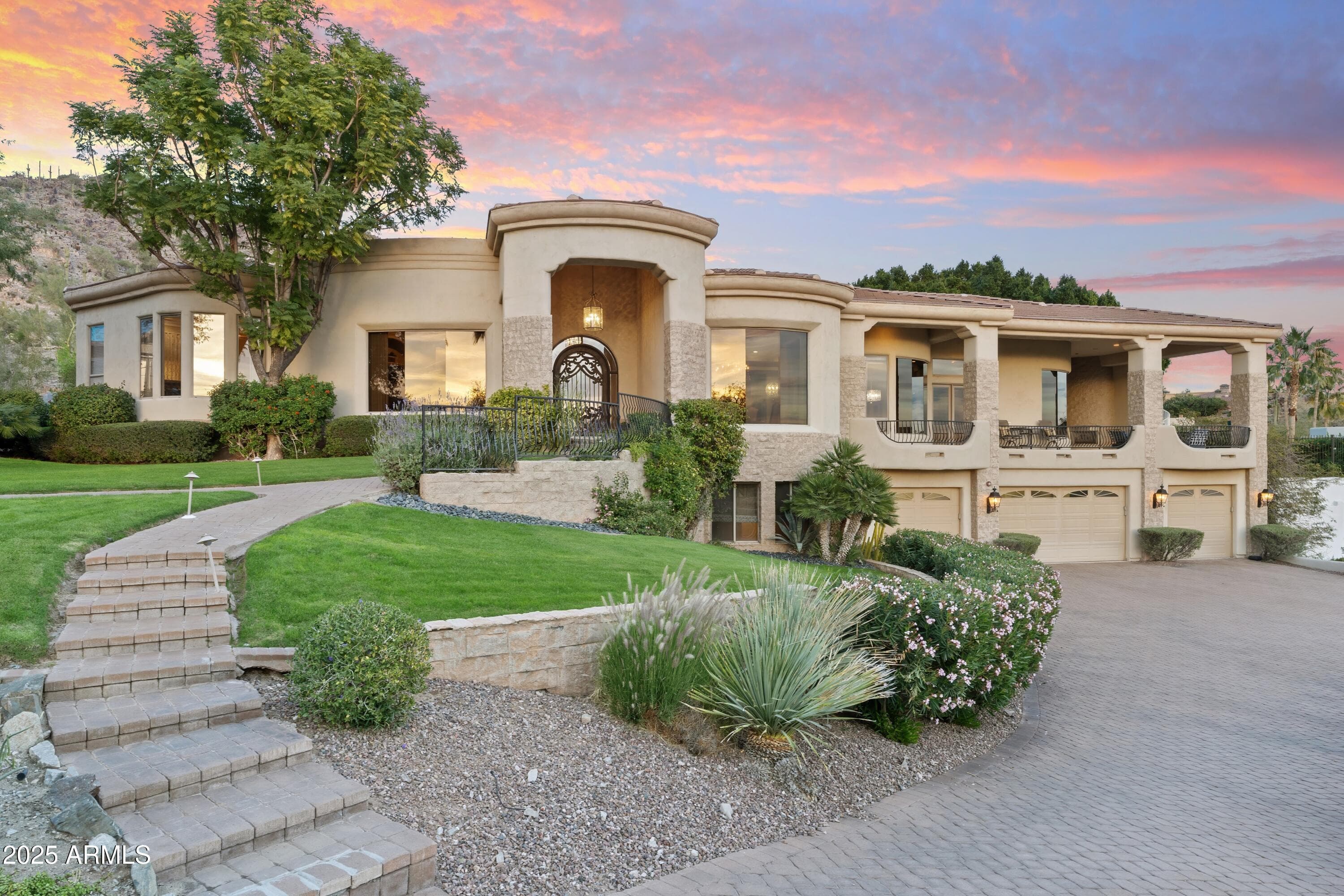 6621 N Arizona Biltmore Circle — photo 2