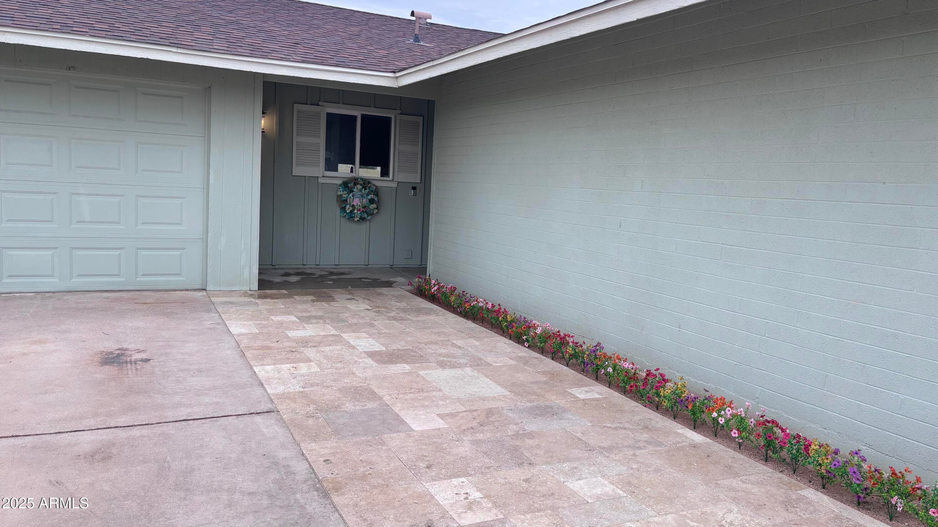 4031 W Denton Ln — photo 2