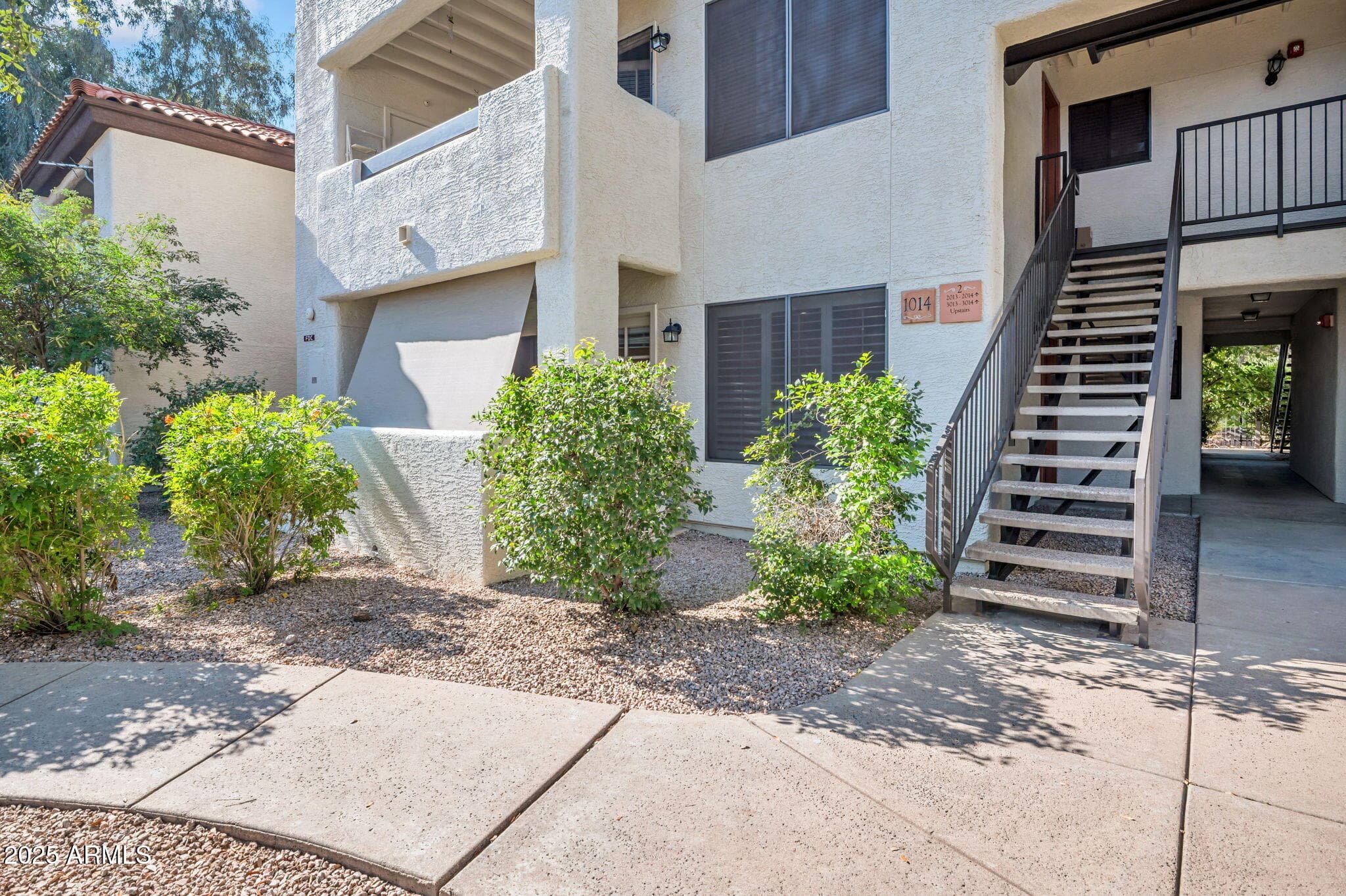 9990 N SCOTTSDALE RD - Photo 2