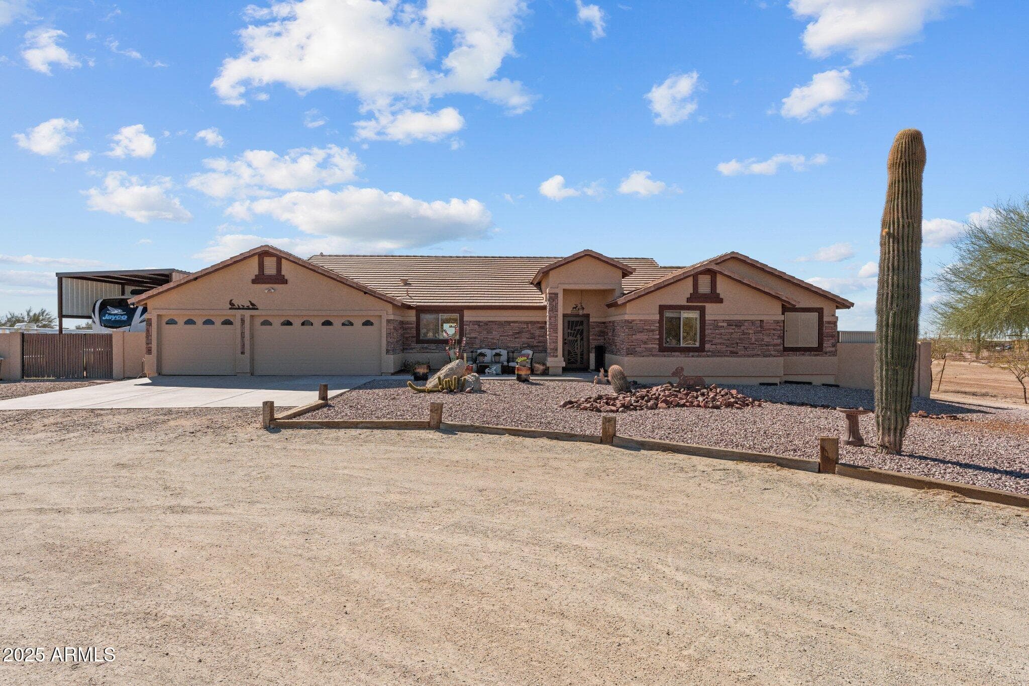 21433 W CARAVAGGIO LN - Photo 1