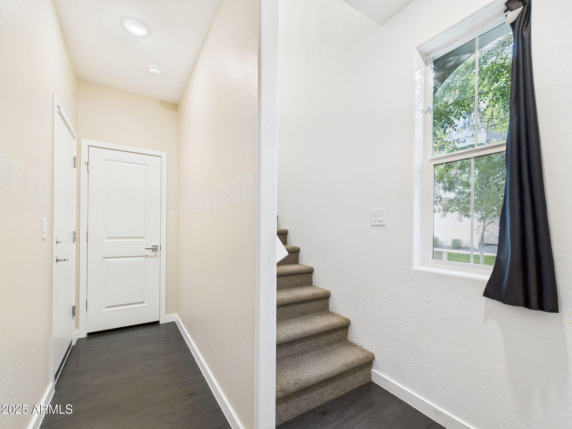 2335 E HIDALGO AVE - Photo 5
