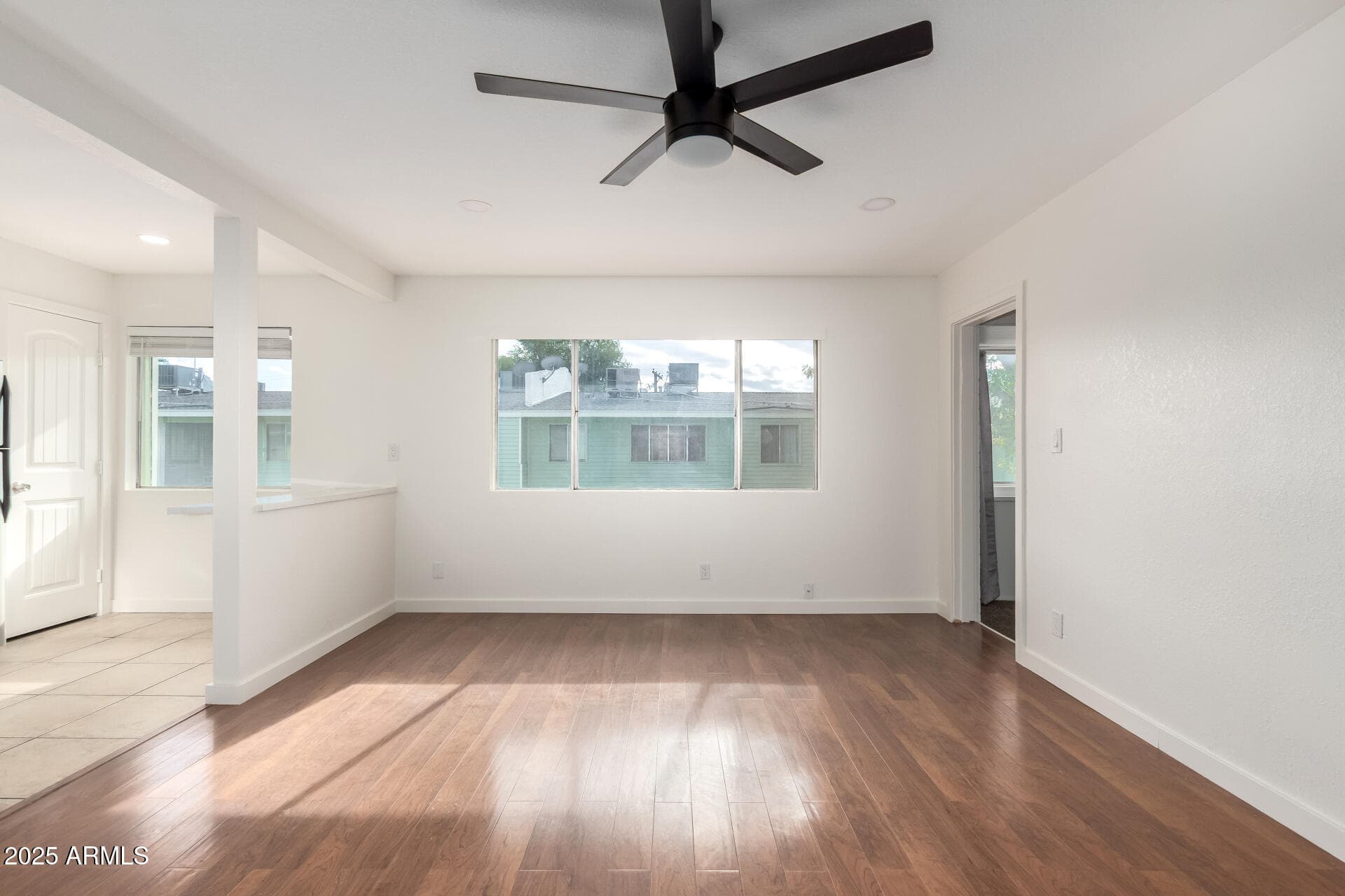 2569 W BERRIDGE LN - Photo 5