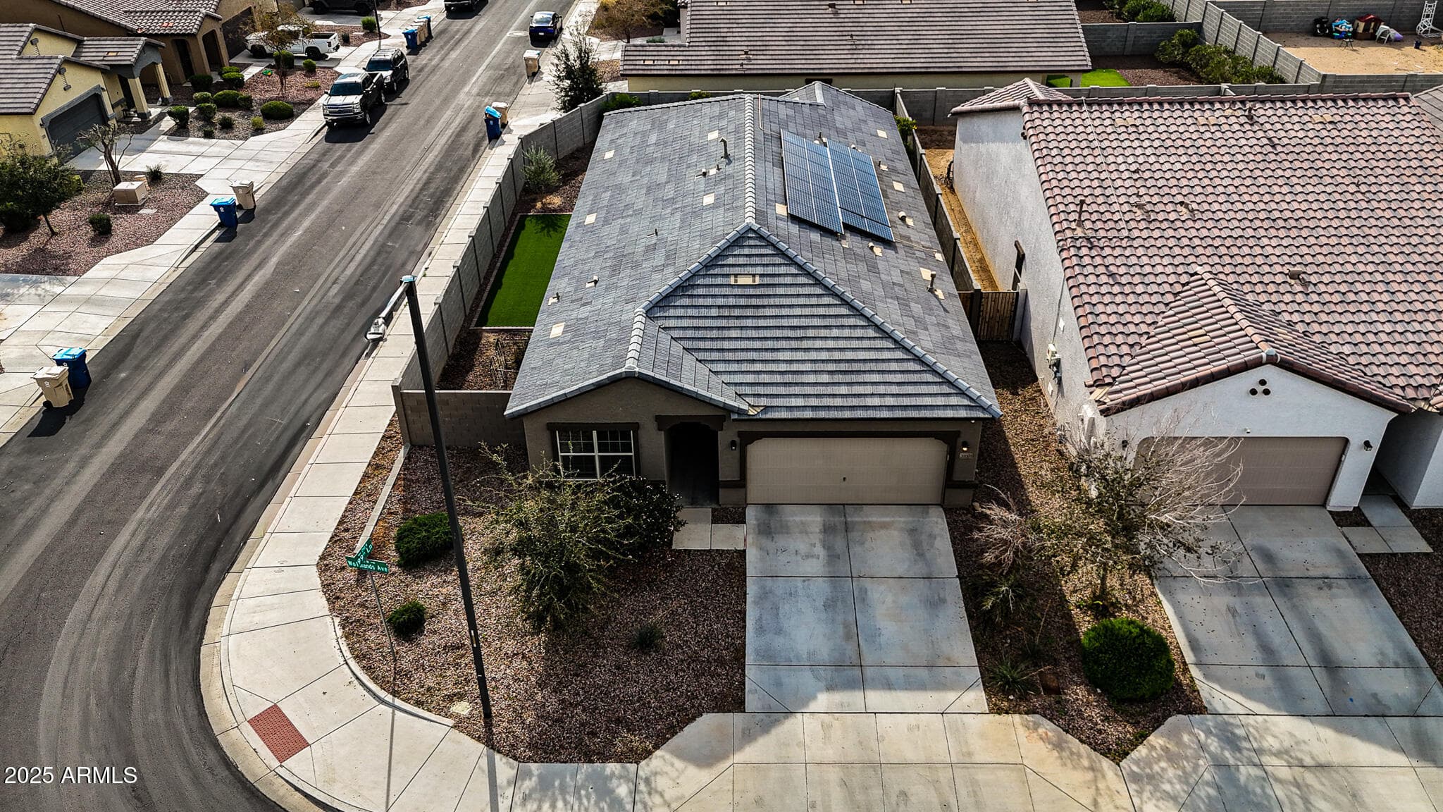 20001 W Woodlands Ave — photo 2