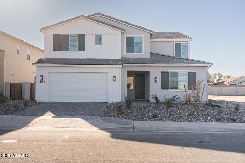 445 E La Estela Ln — photo 1