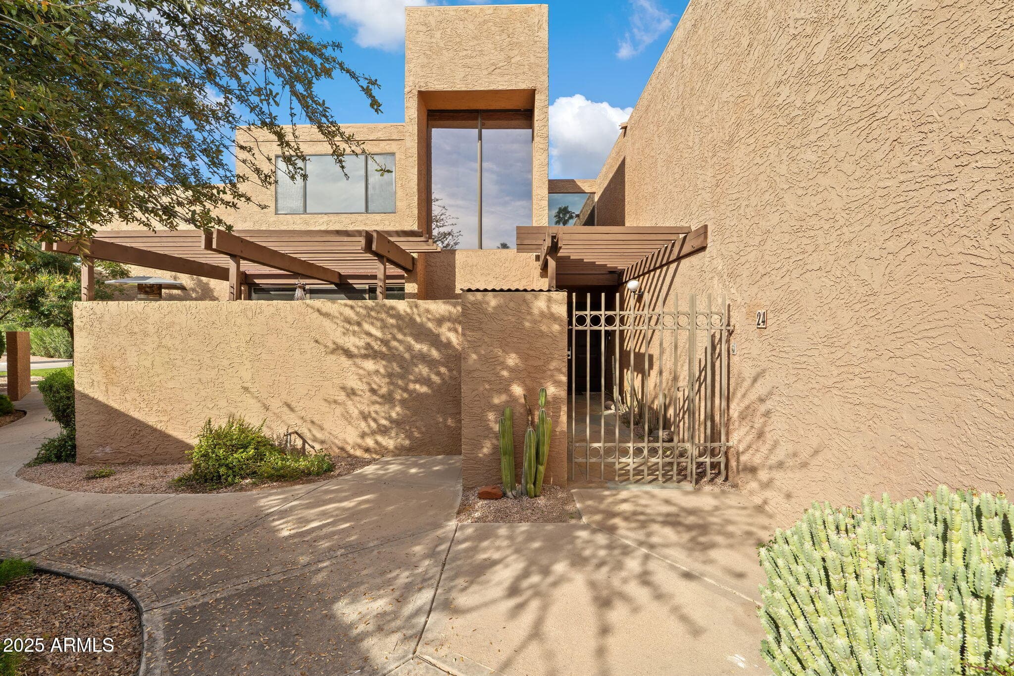 7401 N Scottsdale Rd 24 — photo 1