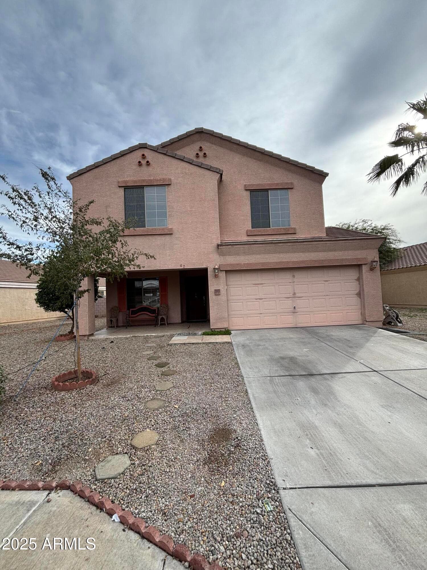 10527 W Papago St — photo 1