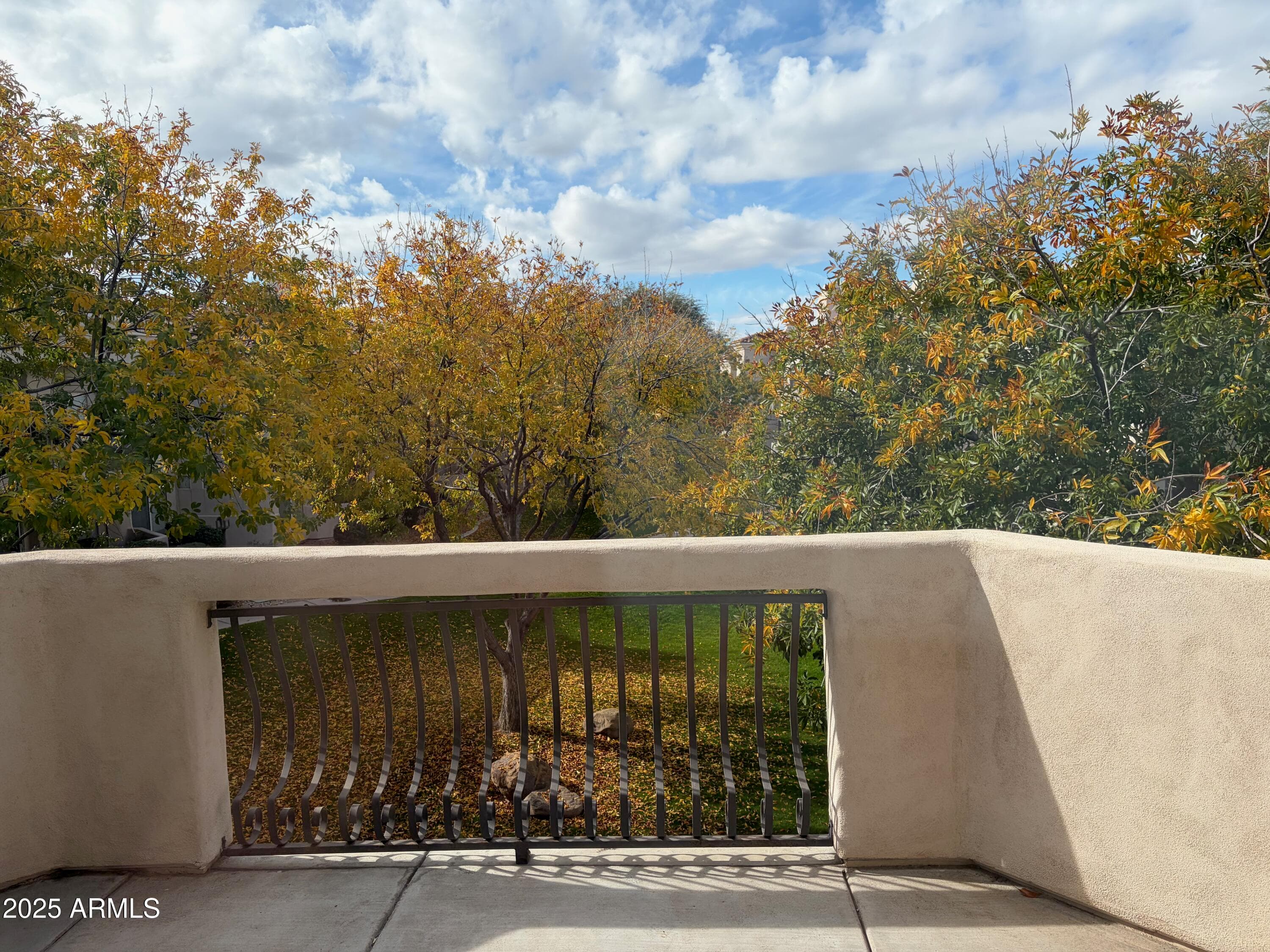 1747 E NORTHERN AVE - Photo 4