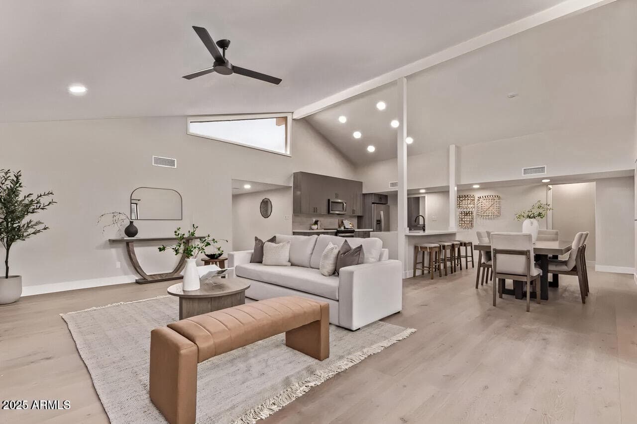 7962 E San Miguel Ave — photo 2