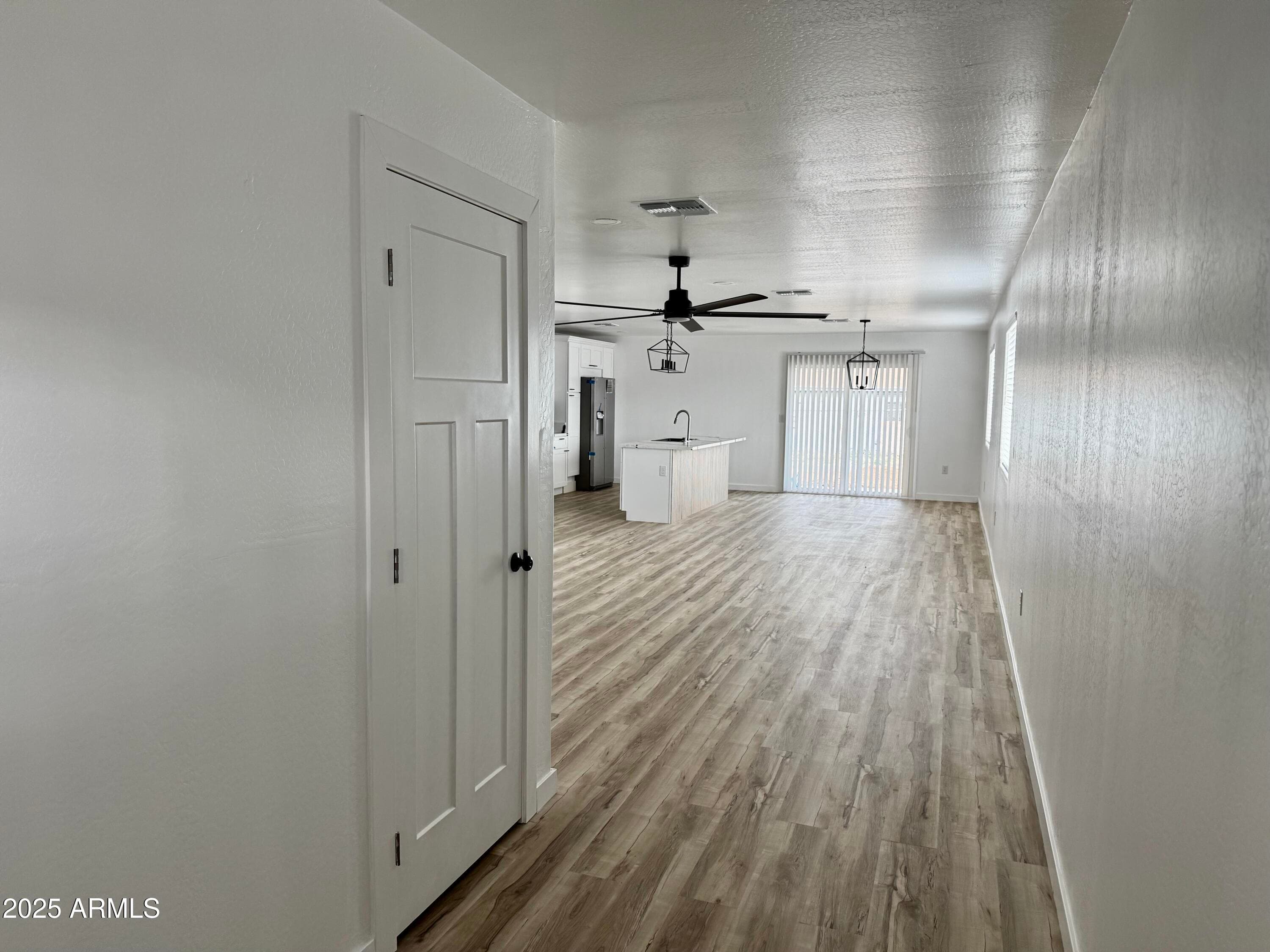 2002 W Maricopa St — photo 2