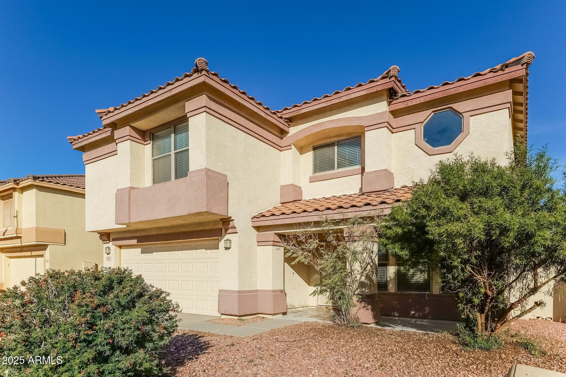548 W Palo Verde St — photo 2