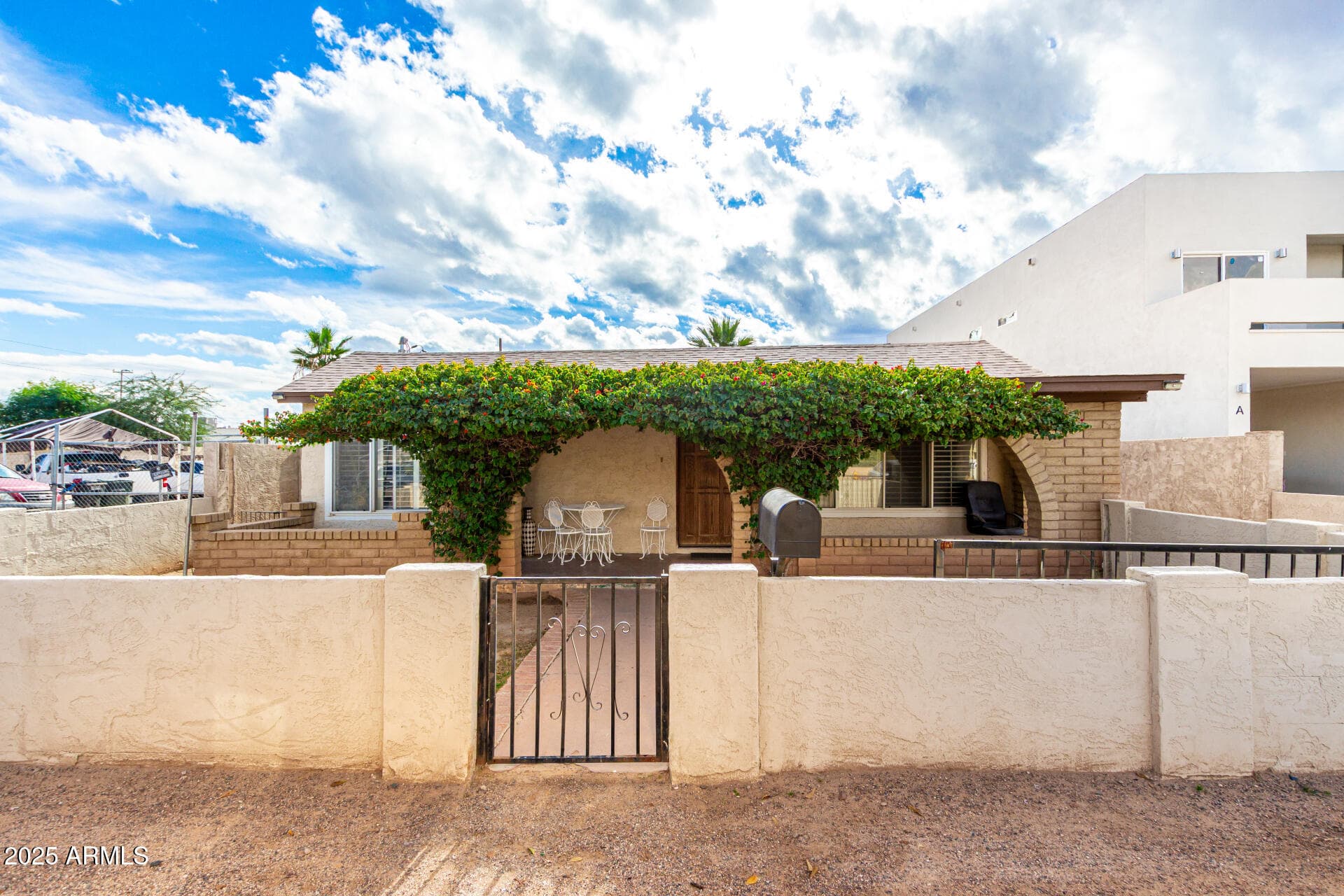 719 W Cocopah St — photo 1