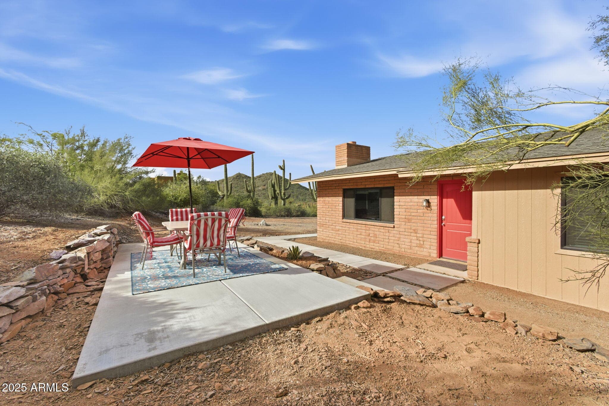 36975 N Sunset Trail — photo 2