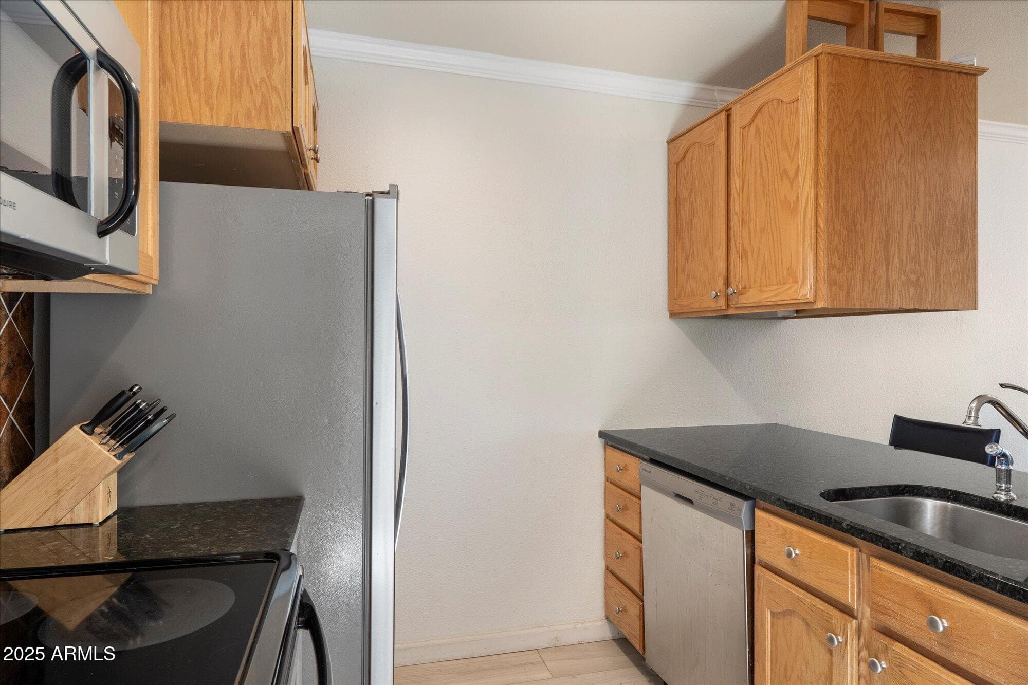 7625 E CAMELBACK RD - Photo 3