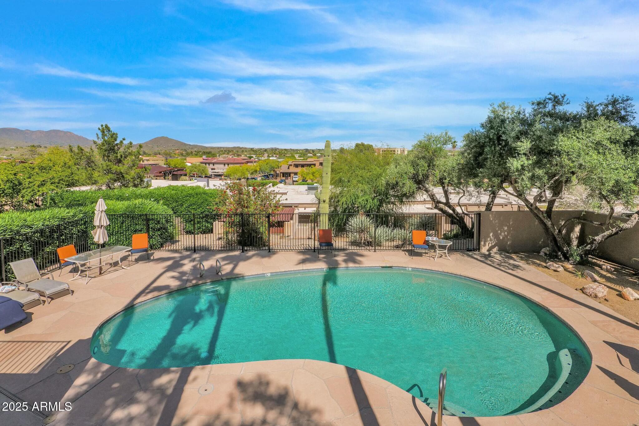 37300 N TOM DARLINGTON DR - Photo 4