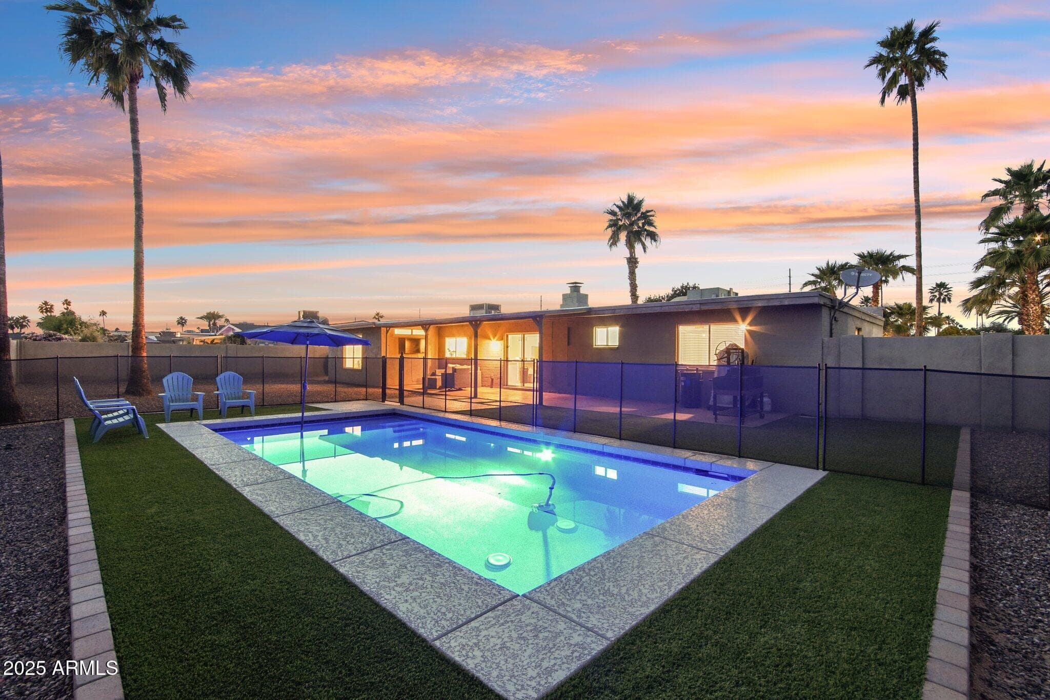 5119 E Shaw Butte Dr — photo 2