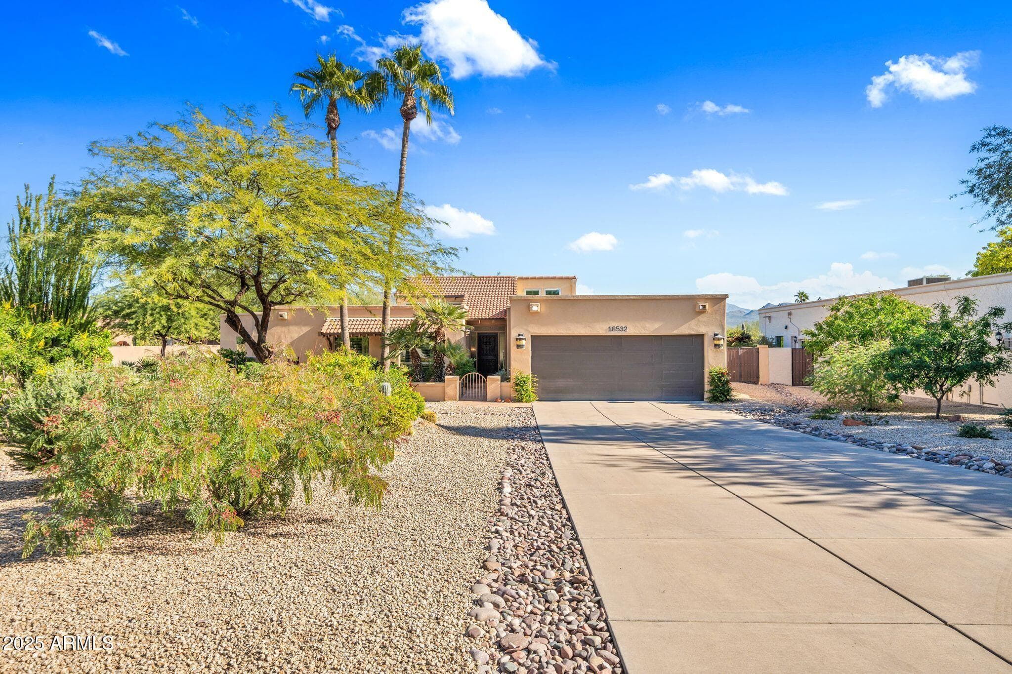 18532 E Horseshoe Bend — photo 2