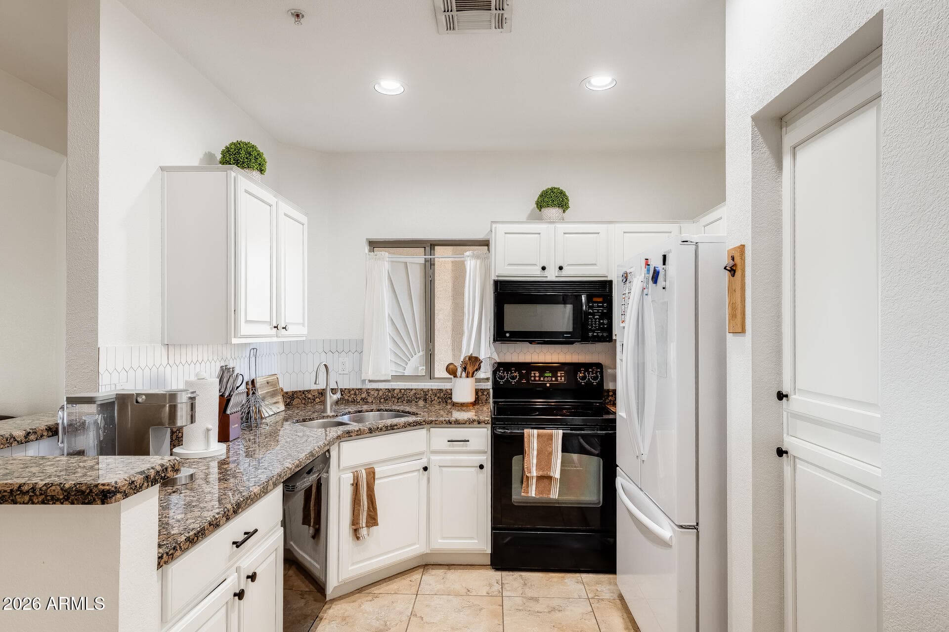 1716 W CORTEZ ST - See more photos