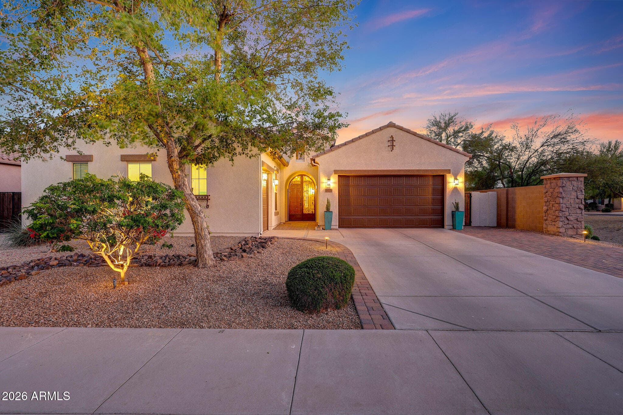 16229 W Berkeley Rd — photo 1