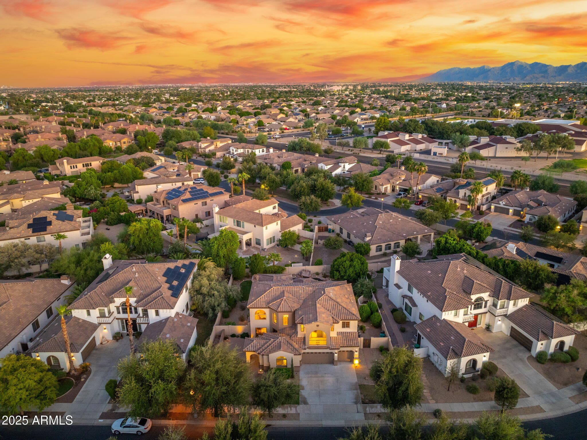 795 W Verbena Ln — photo 44