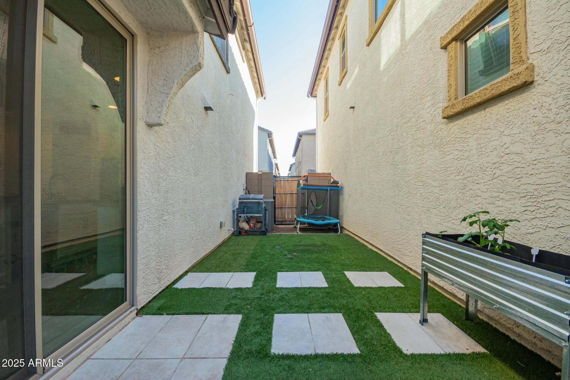 4110 S 58th Ln — photo 22