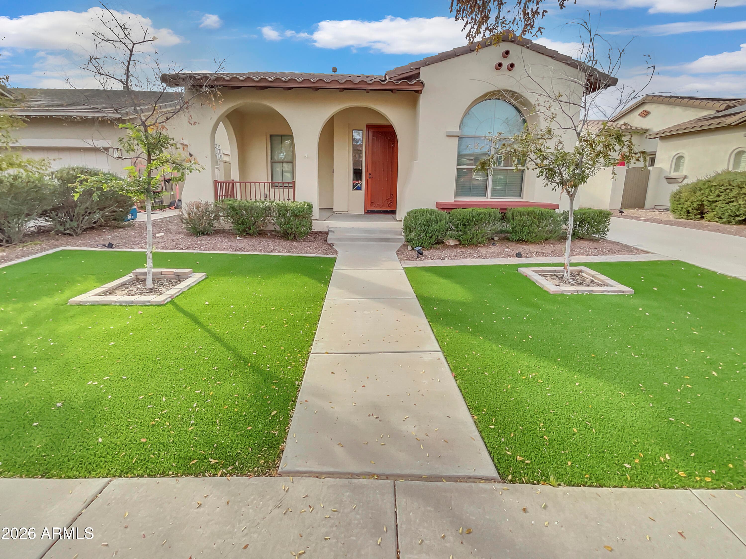 3830 N SPRINGFIELD ST - See more photos