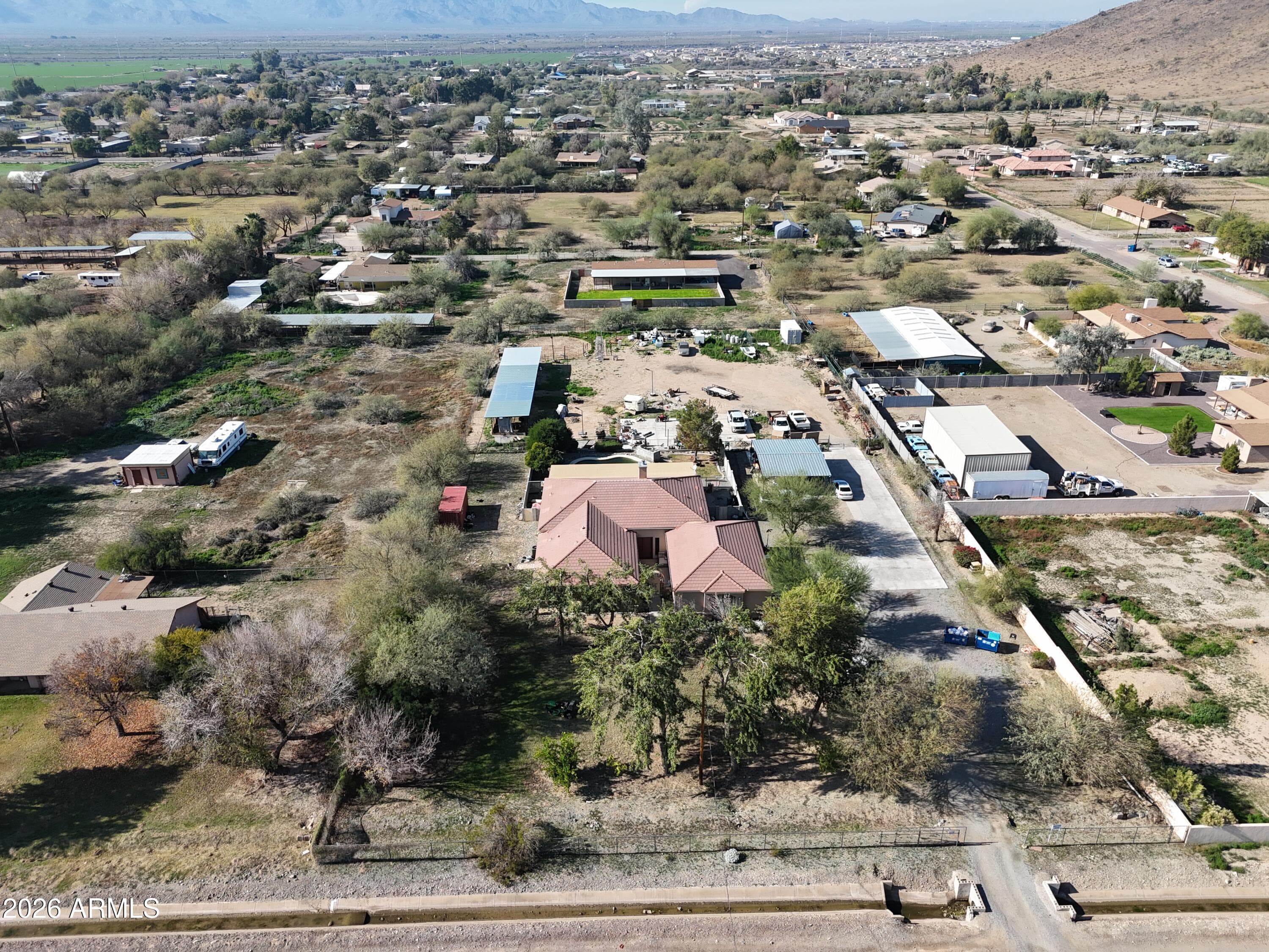 11810 S 43rd Ave — photo 1