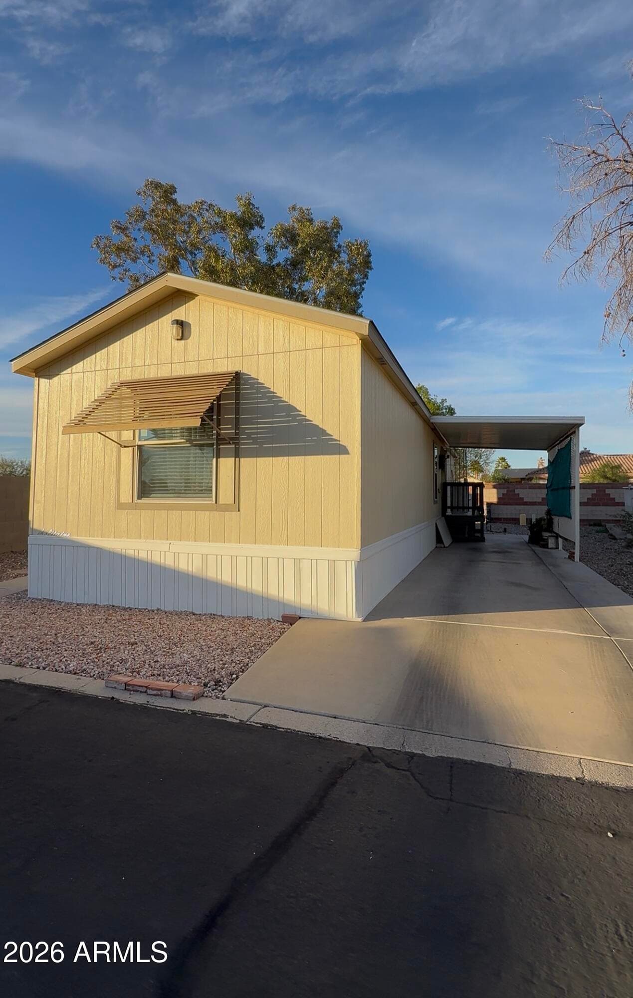 7920 W Glendale Ave 39 — photo 2