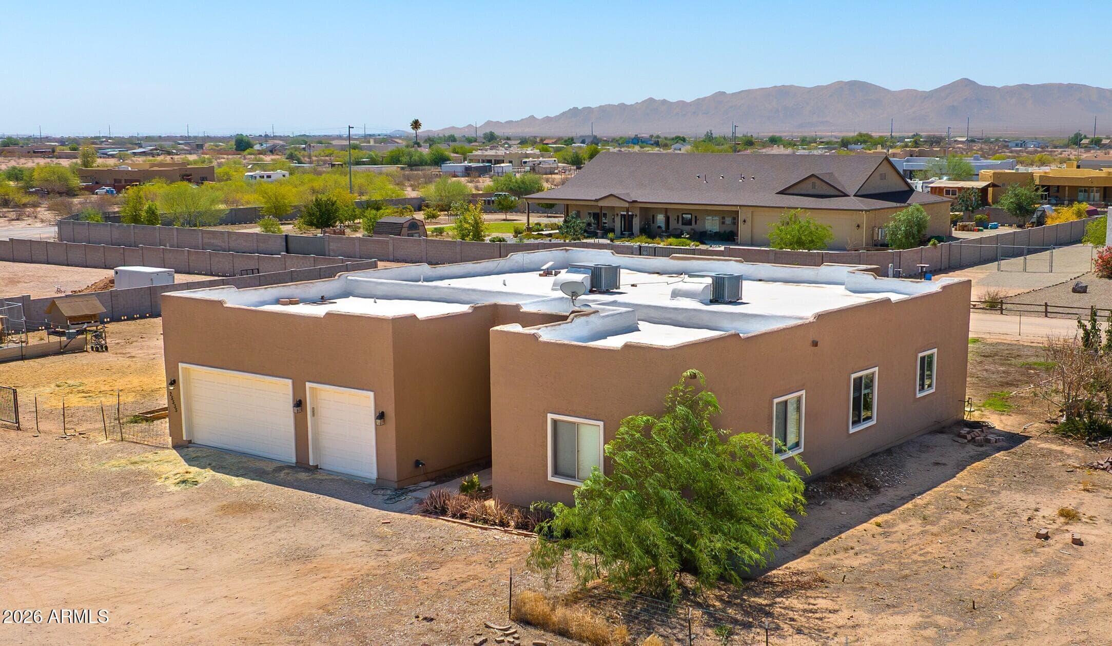 25535 W Hunter Dr — photo 1