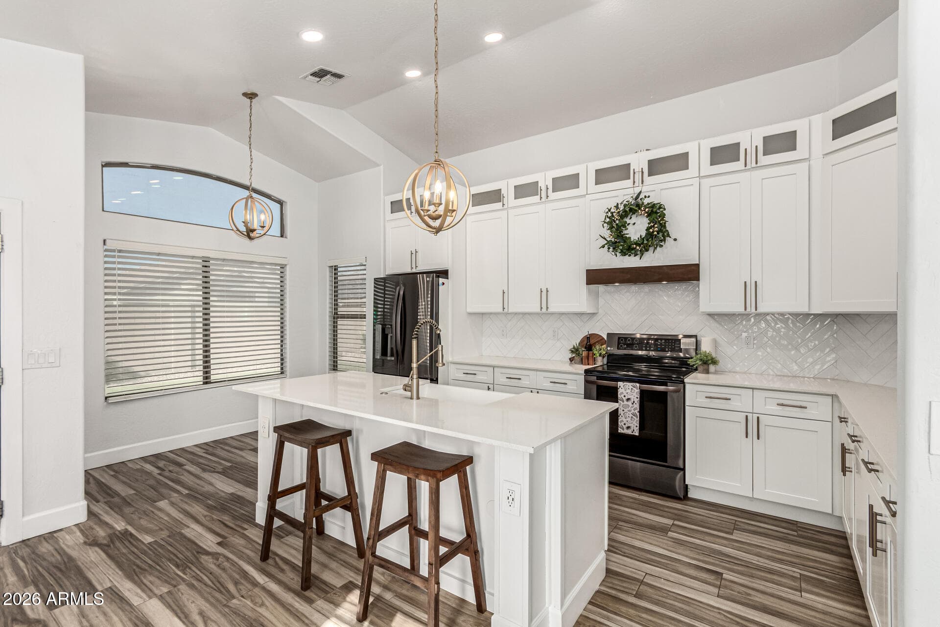 3040 S 257th Dr — photo 1