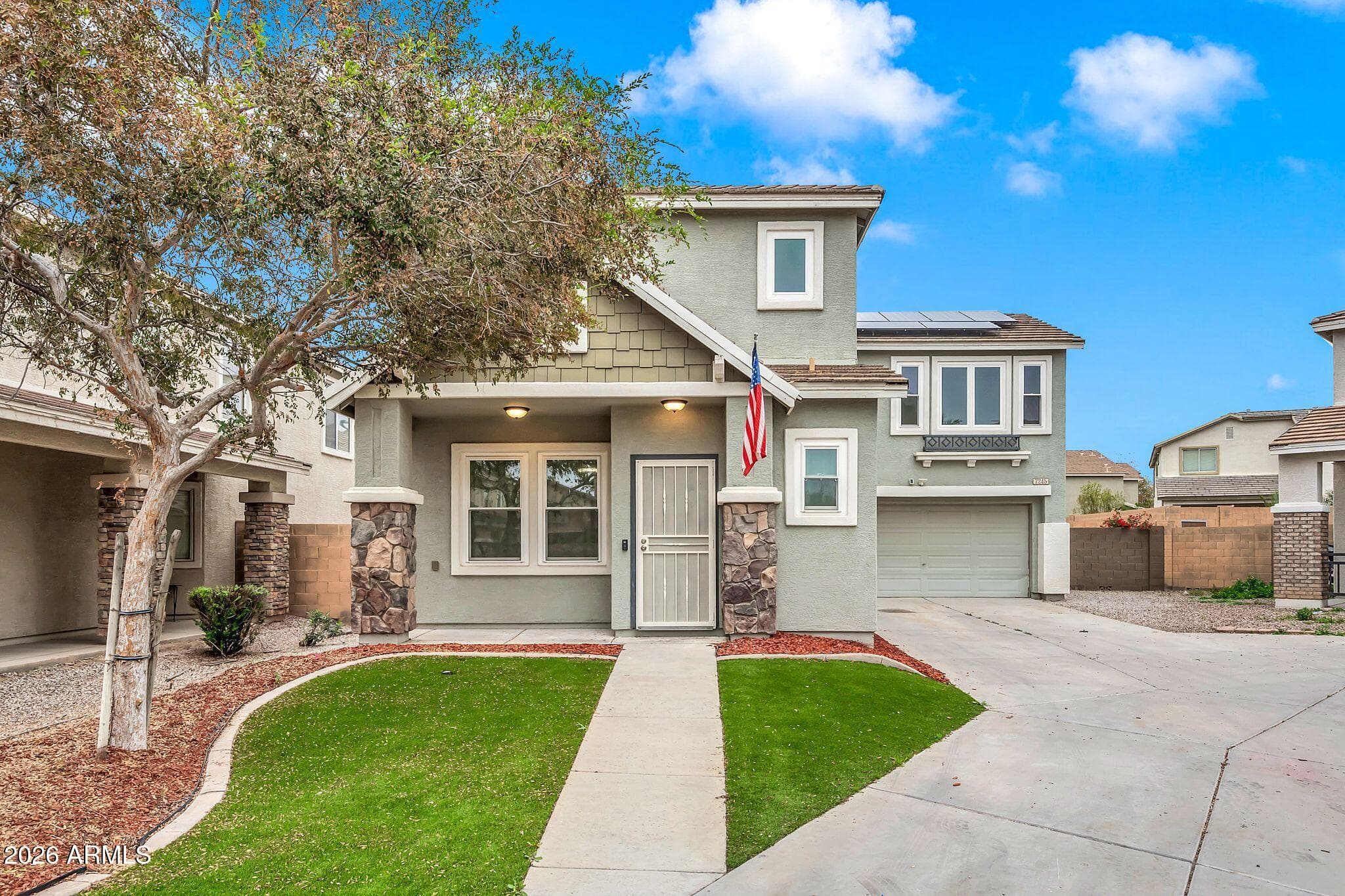 7245 S 41st Dr — photo 1