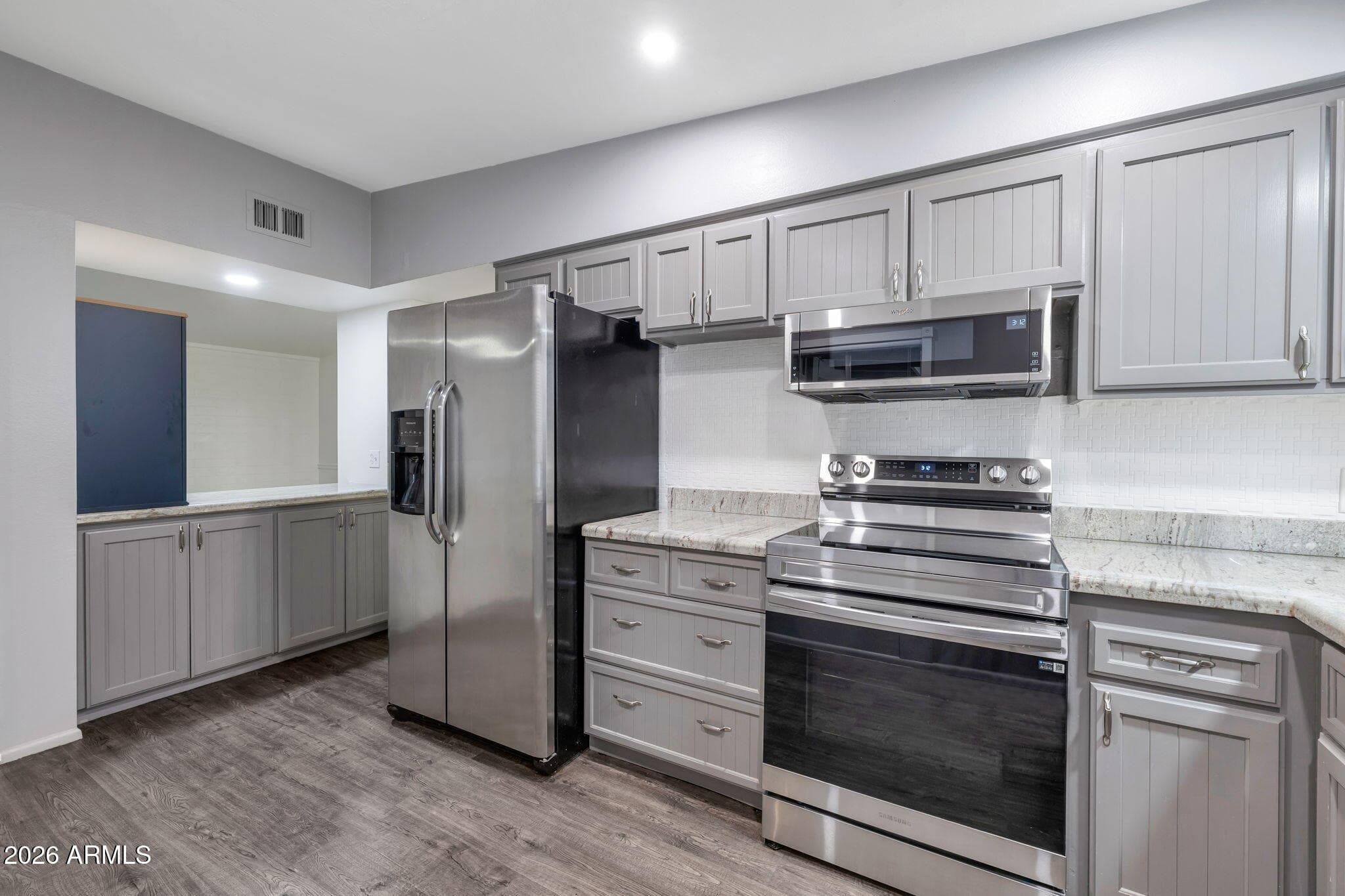 10829 W Abbott Ave — photo 1