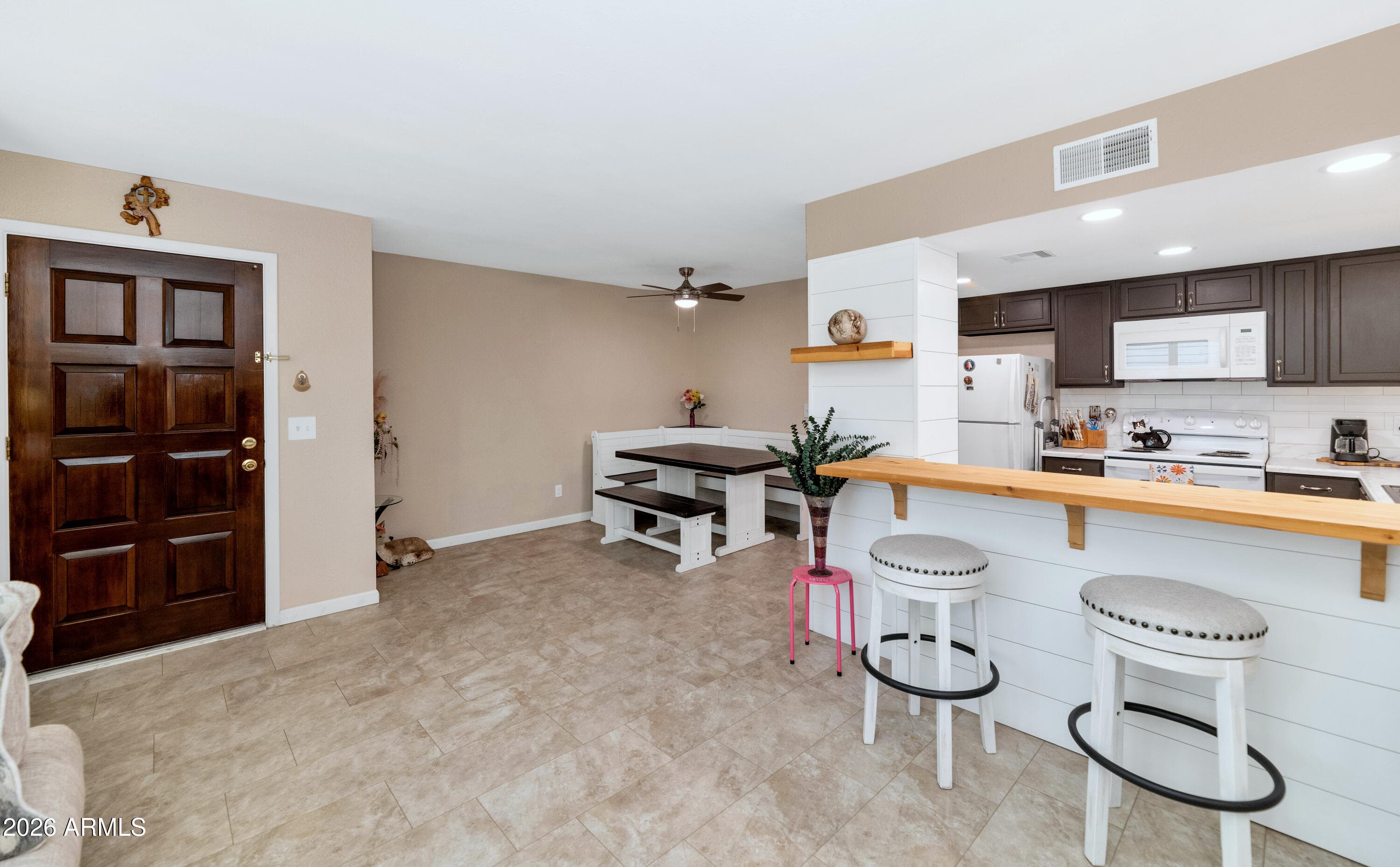 455 N TEGNER ST - See more photos