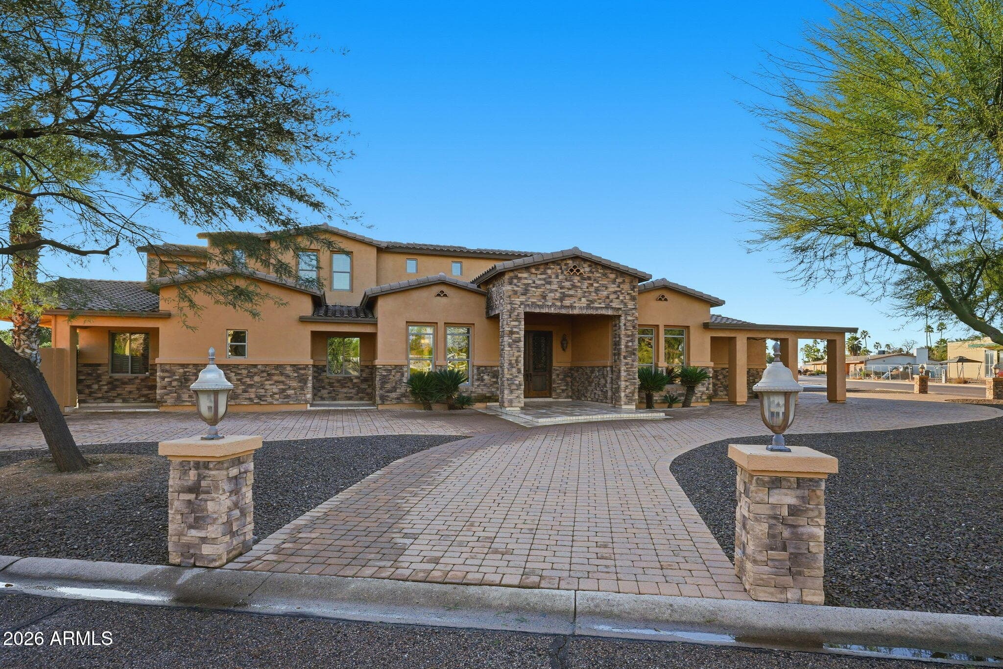 6653 E Sweetwater Ave — photo 1