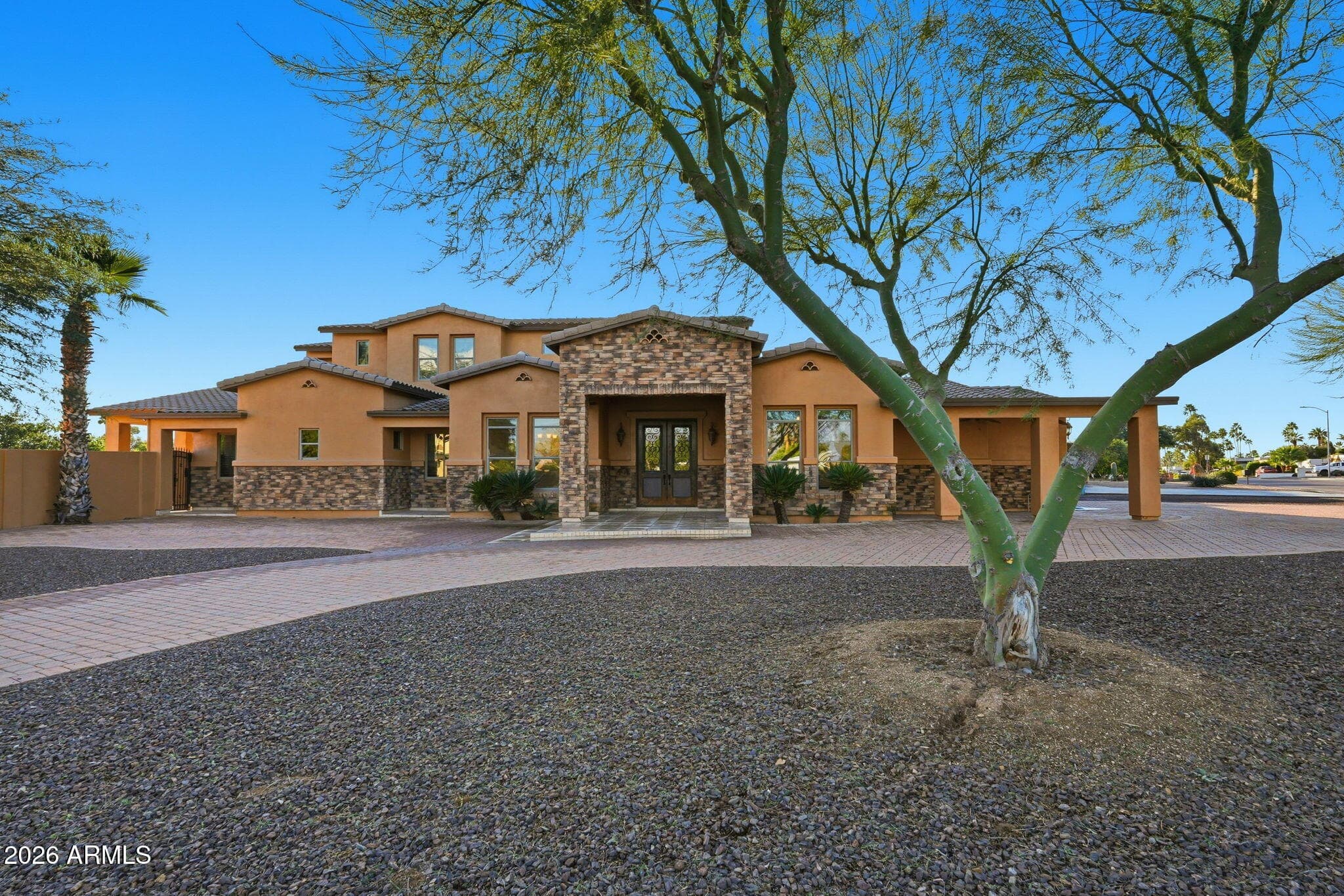 6653 E Sweetwater Ave — photo 2