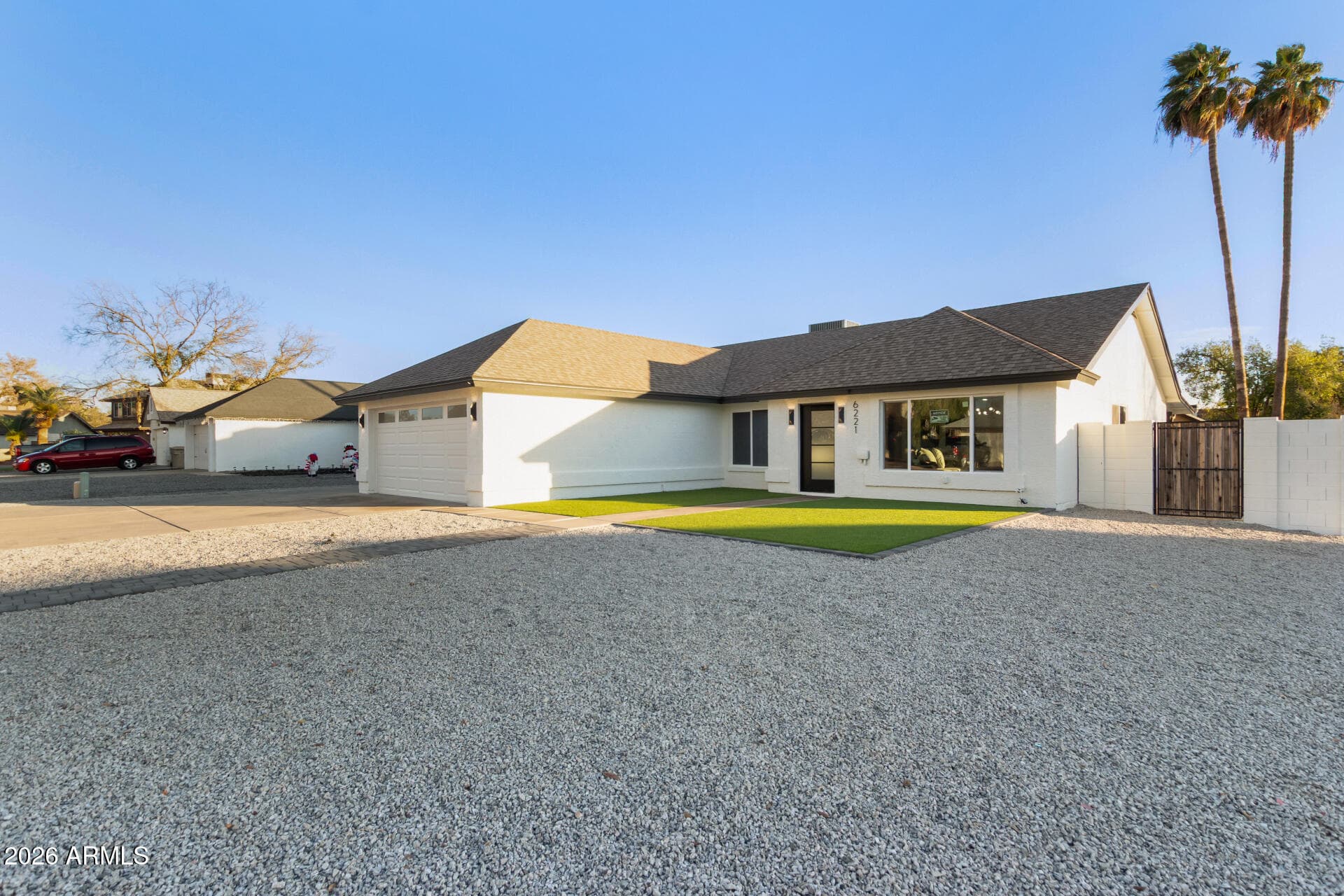 6221 W Comet Ave — photo 2