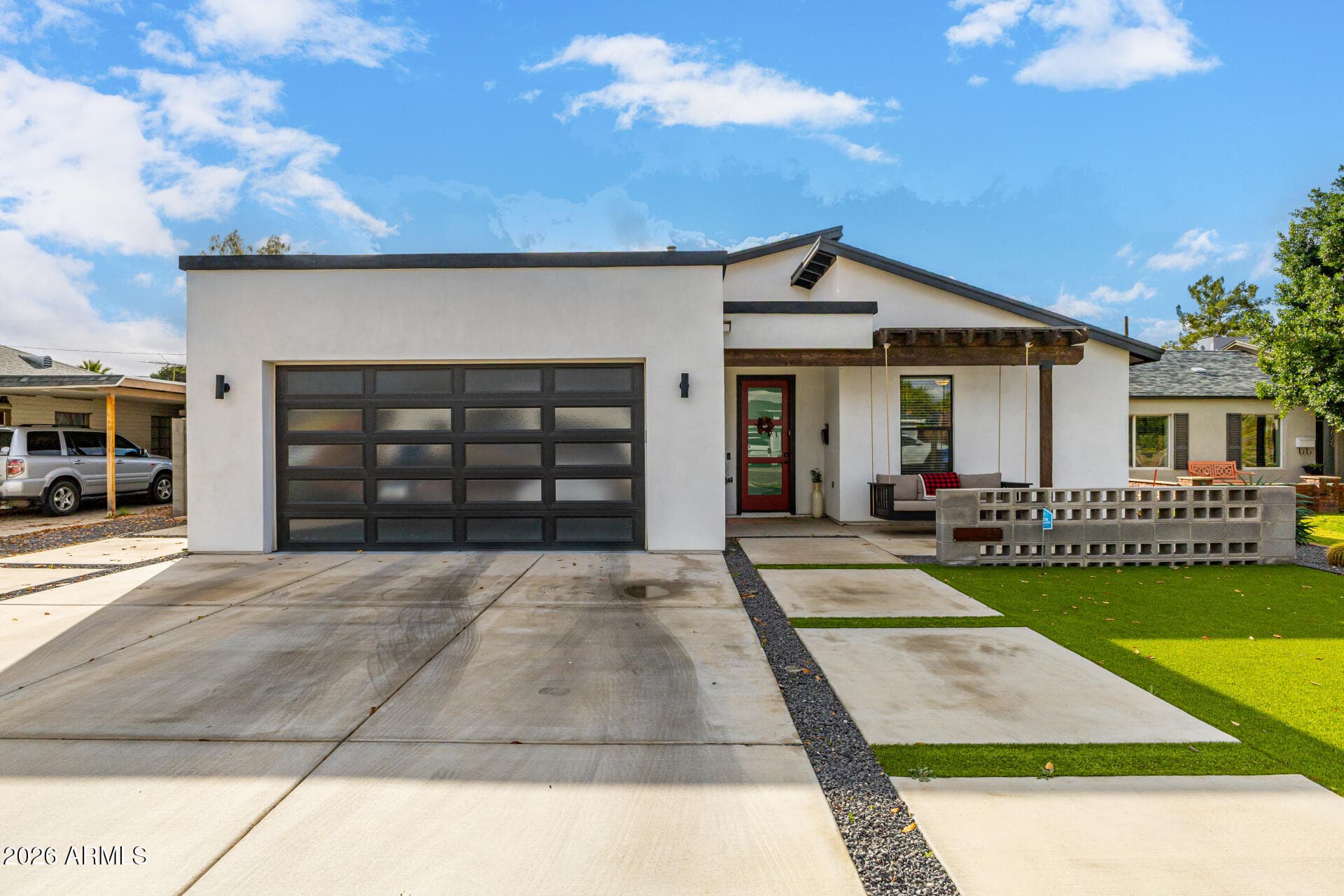 1831 E Montecito Ave — photo 1