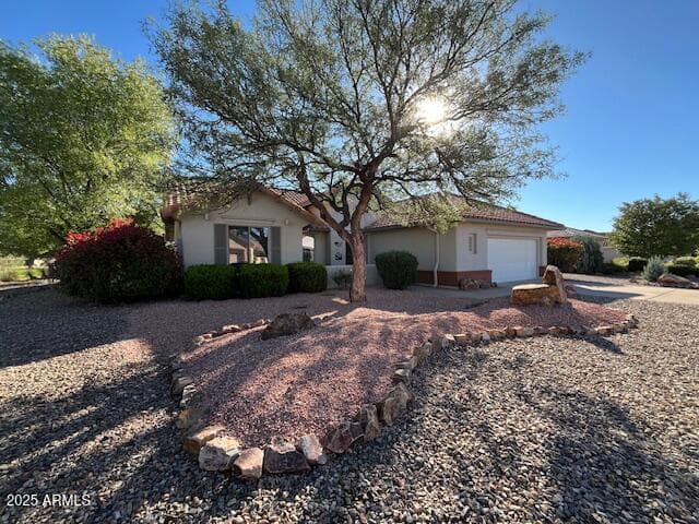 2977 Glenview Dr — photo 1