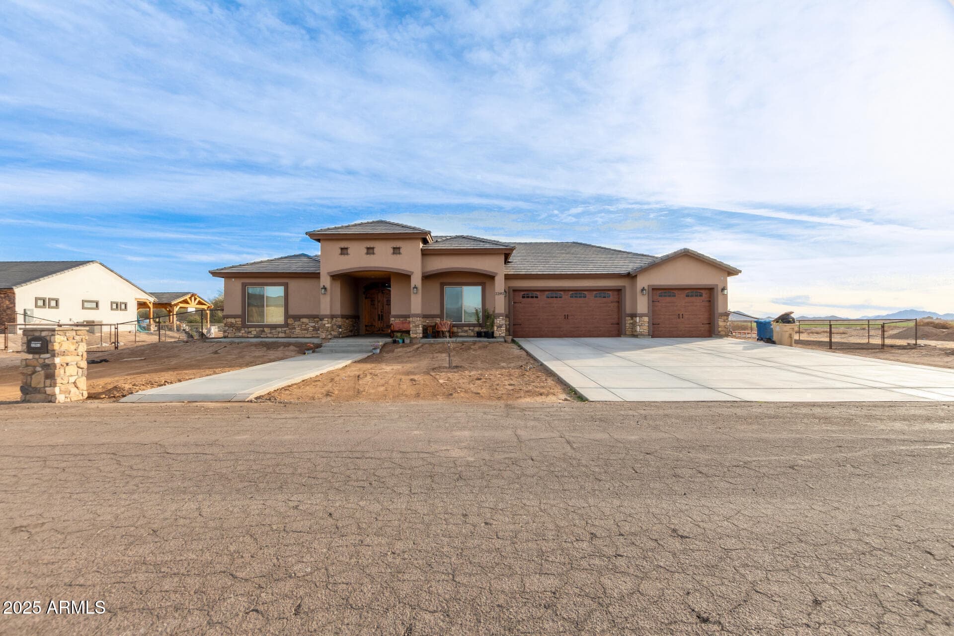 22951 W La Mirada Dr — photo 1