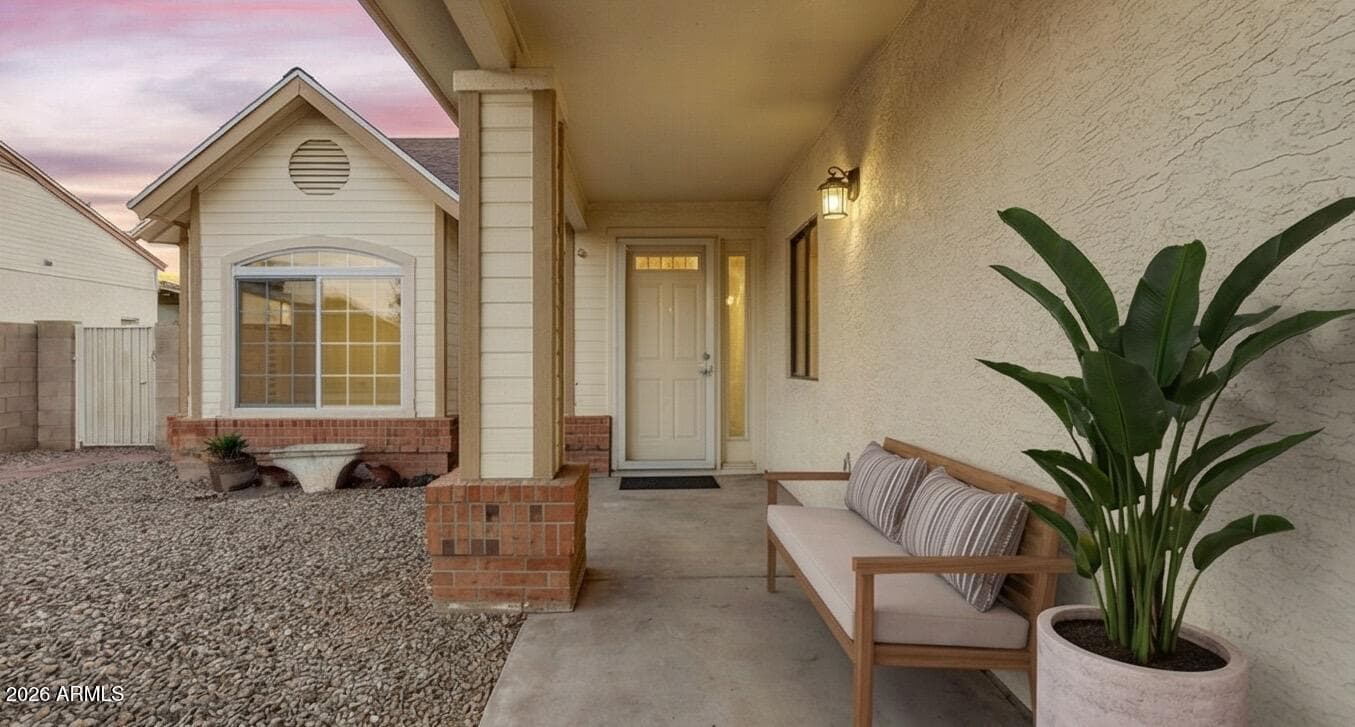 4279 W Rockwood Dr — photo 2