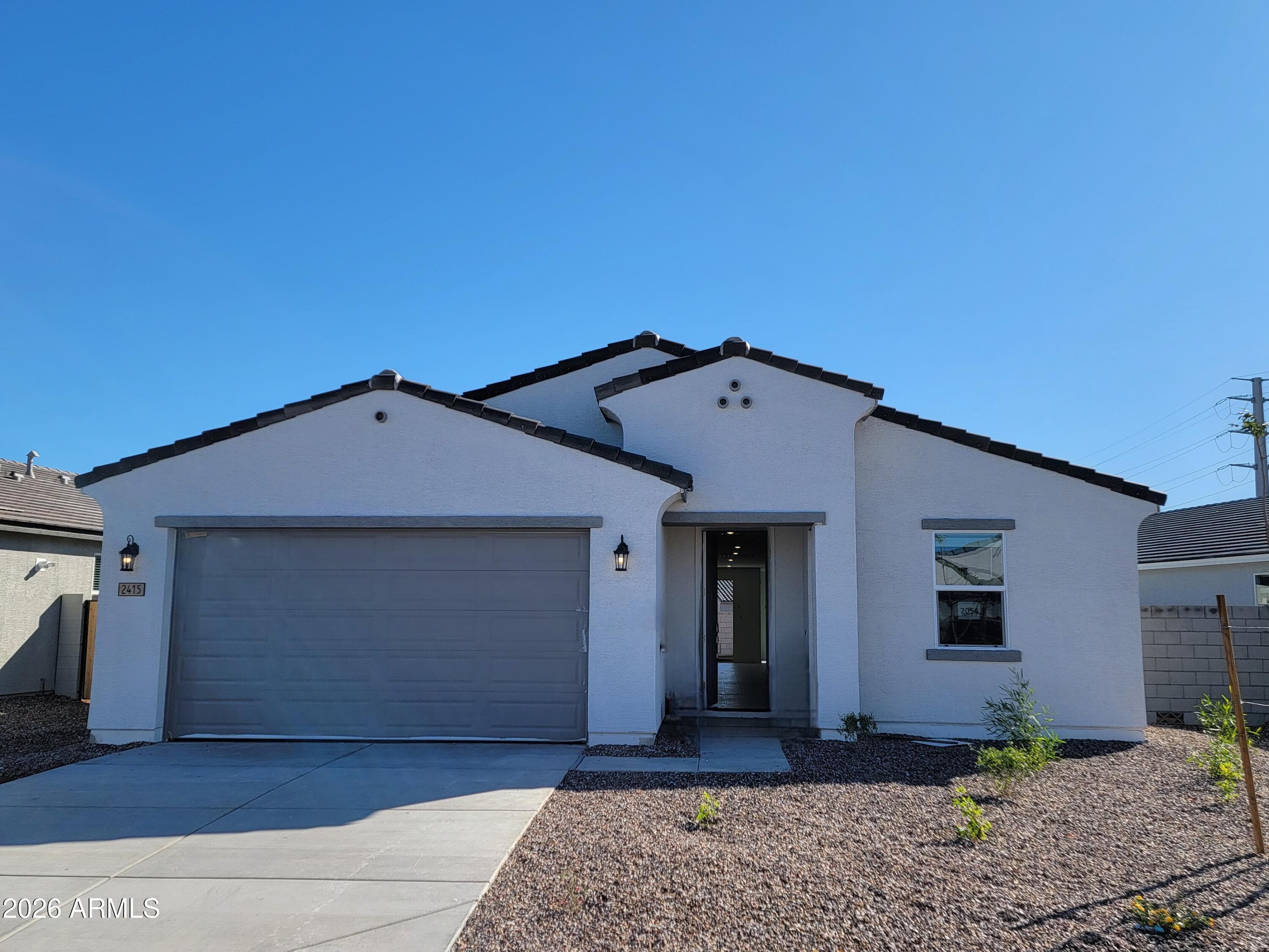 2415 E Grenache Rd — photo 1