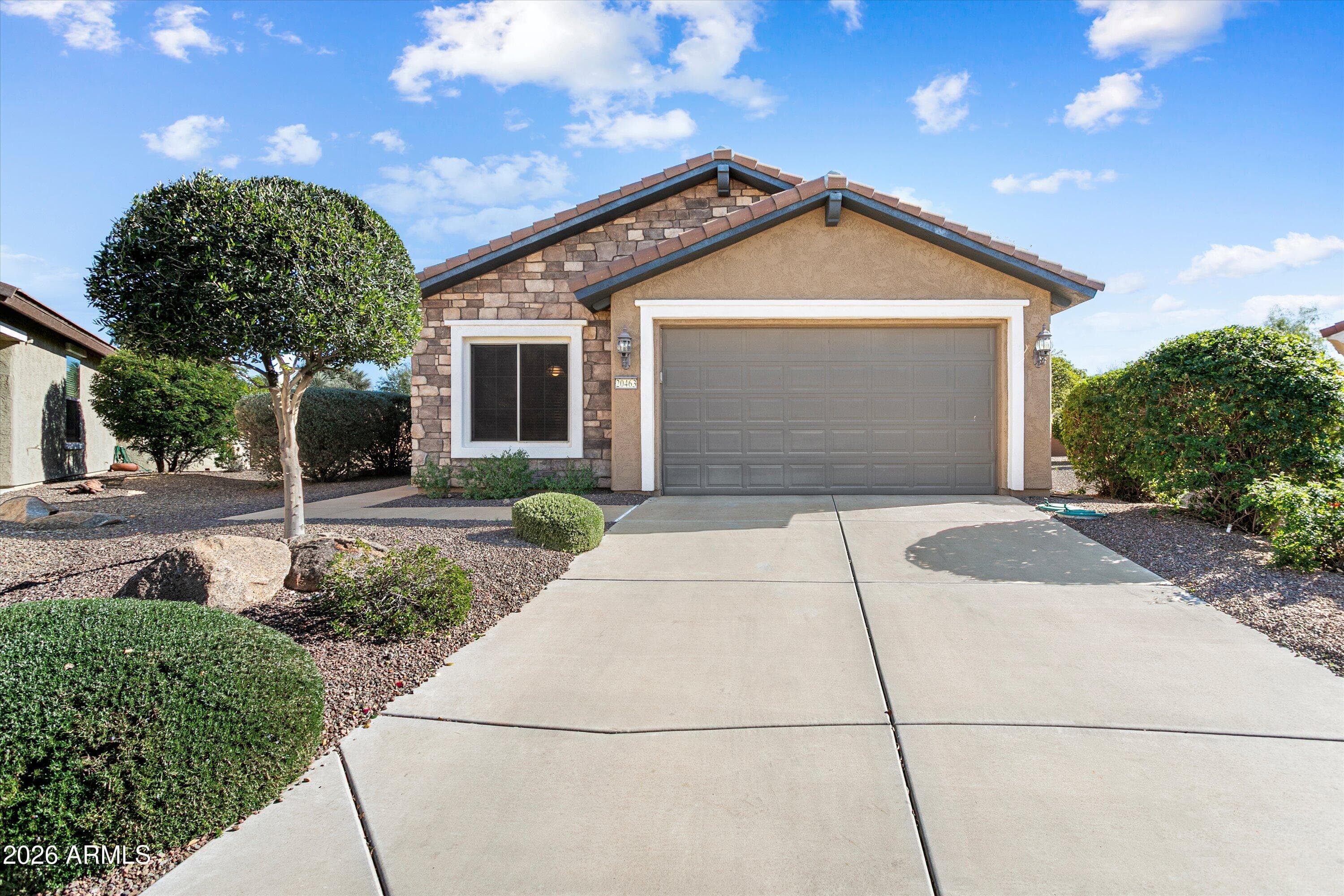 20463 N 267TH LN - Photo 1