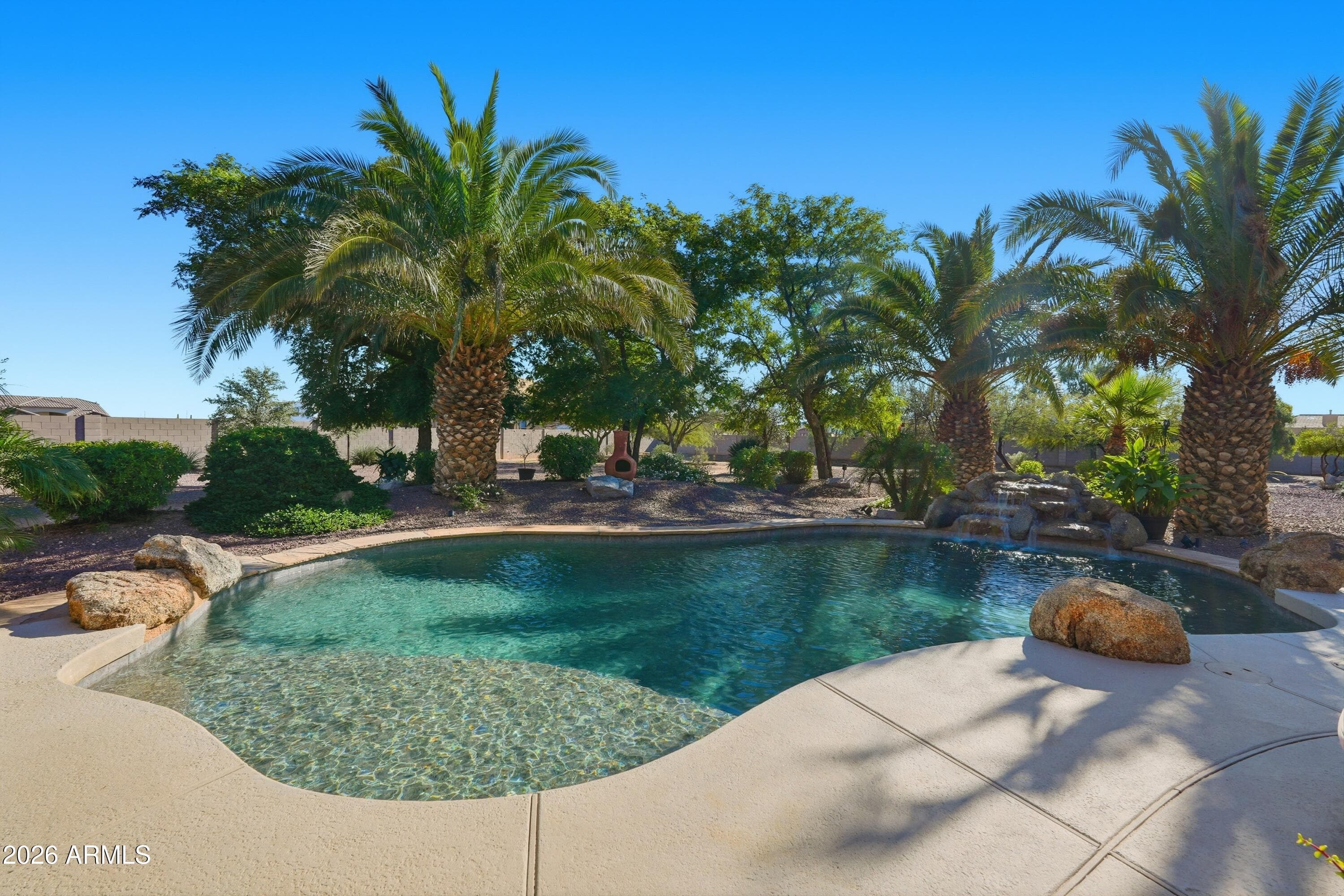 22721 W Mark Ln — photo 1