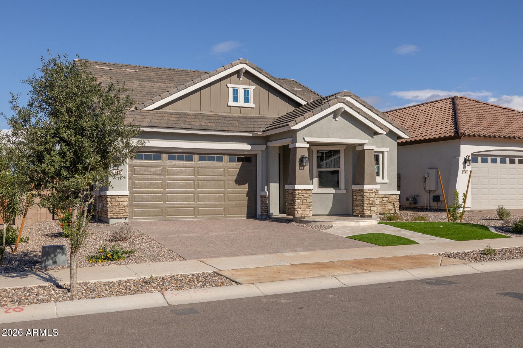 22452 E Cattle Dr — photo 2