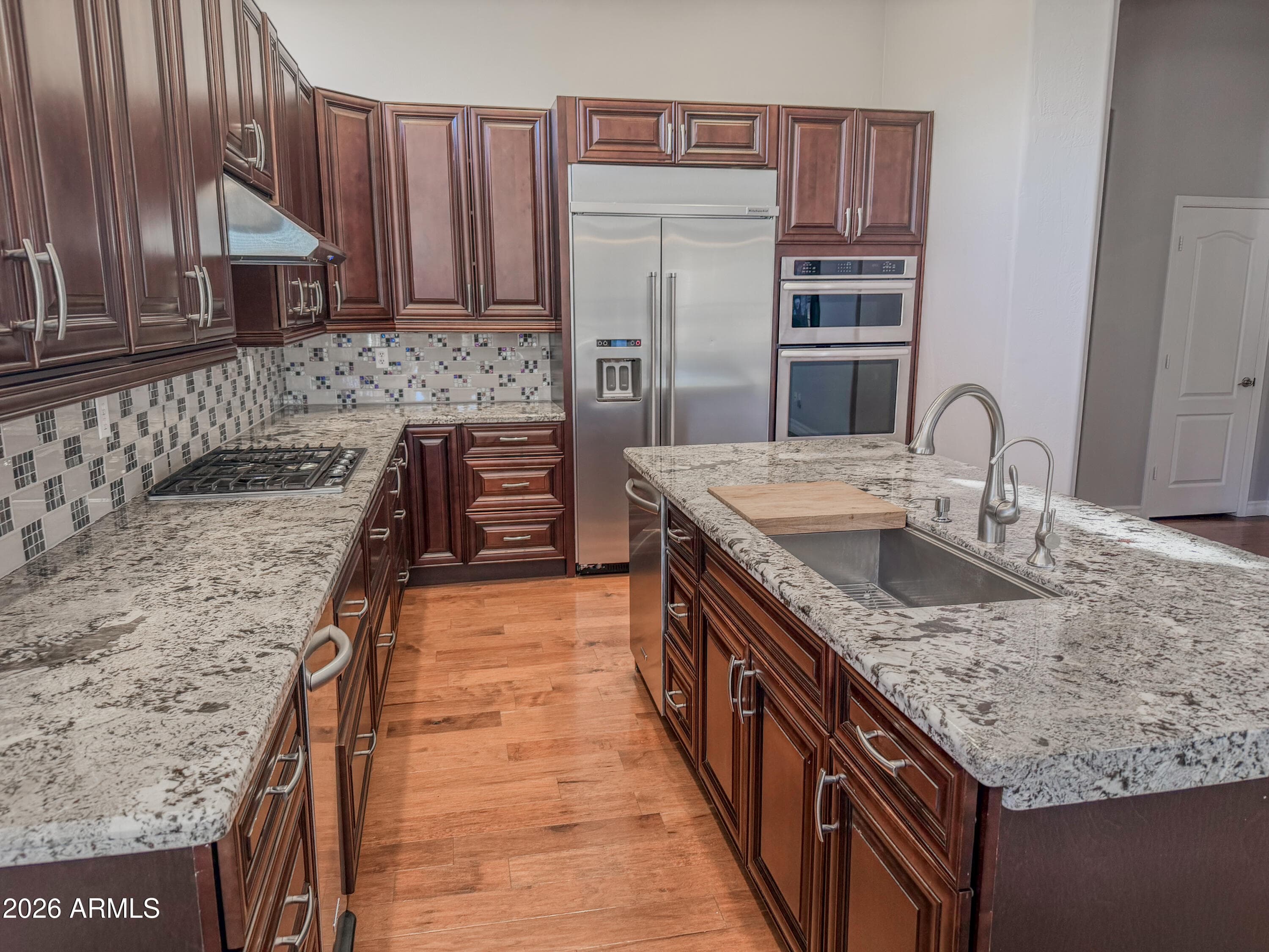 23365 N 91st St — photo 2